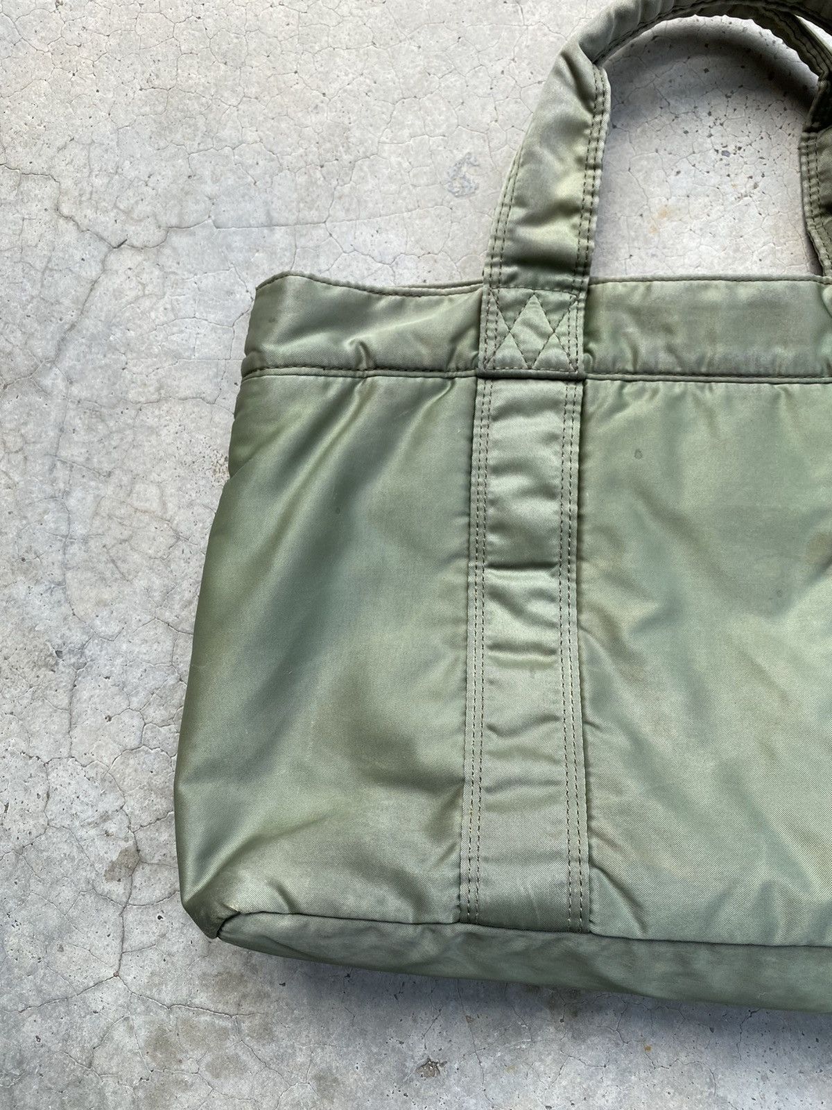 Head Porter 💥PORTER YOSHIDA & Co. Tanker Nylon Totebag Rare Army Green Size ONE SIZE - 20 Thumbnail
