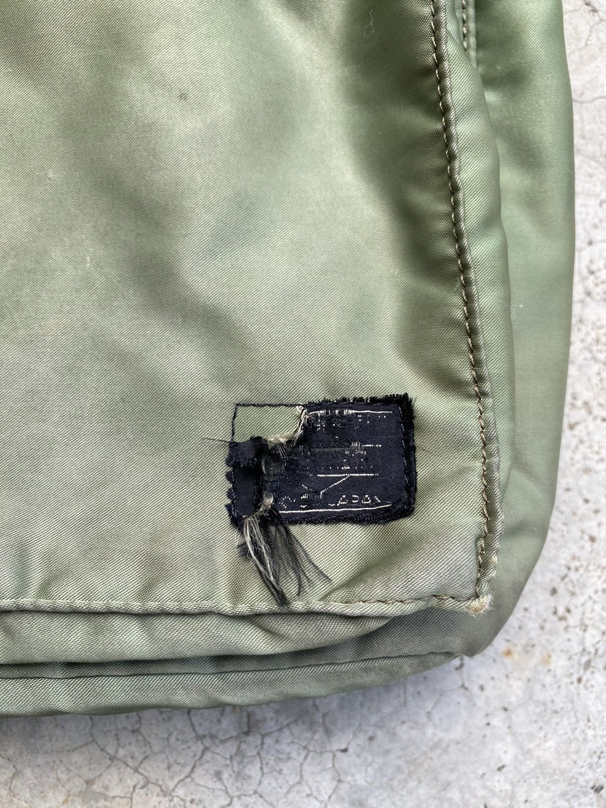 Head Porter 💥PORTER YOSHIDA & Co. Tanker Nylon Totebag Rare Army Green Size ONE SIZE - 17 Thumbnail