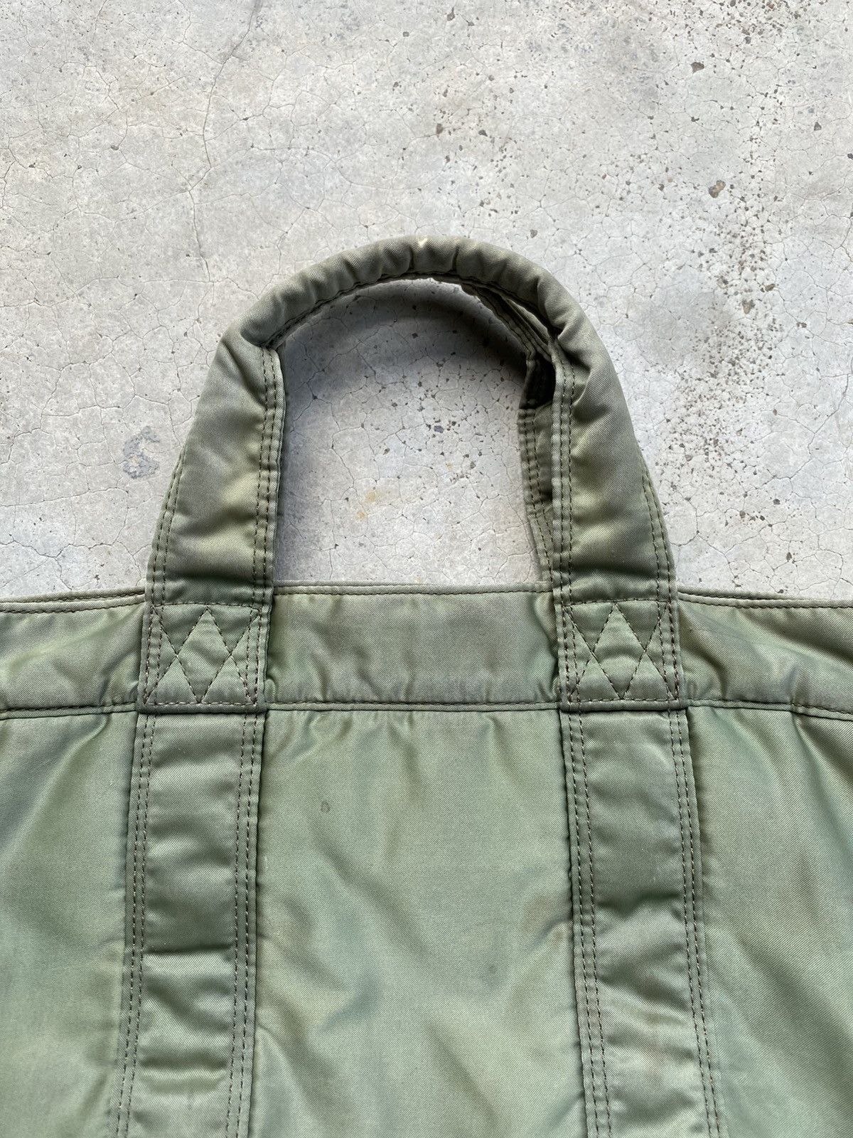 Head Porter 💥PORTER YOSHIDA & Co. Tanker Nylon Totebag Rare Army Green Size ONE SIZE - 21 Thumbnail