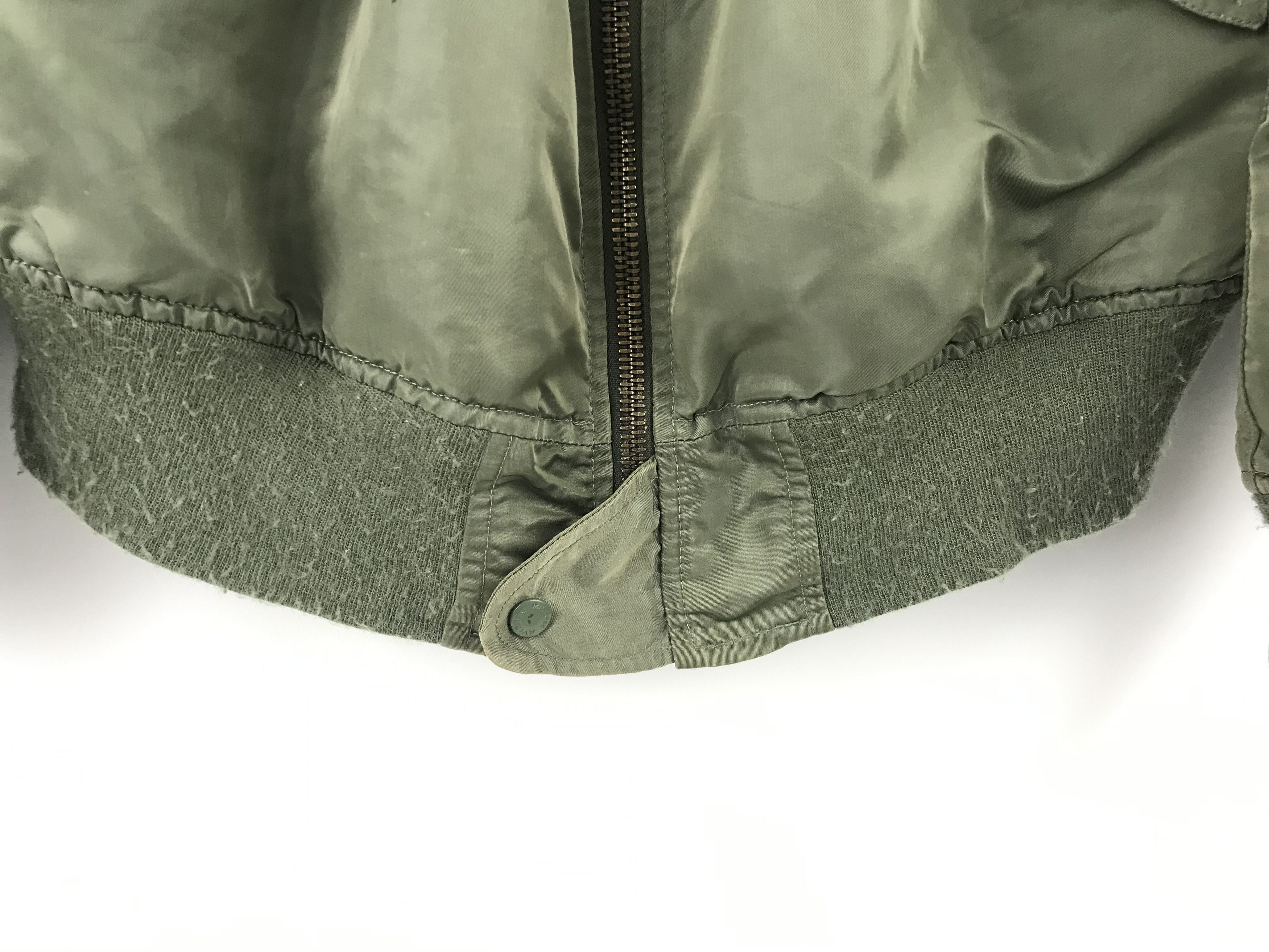 Avirex Vintage Avirex bomber jacket VF 117 Vietnam Size US XL / EU 56 / 4 - 9 Thumbnail