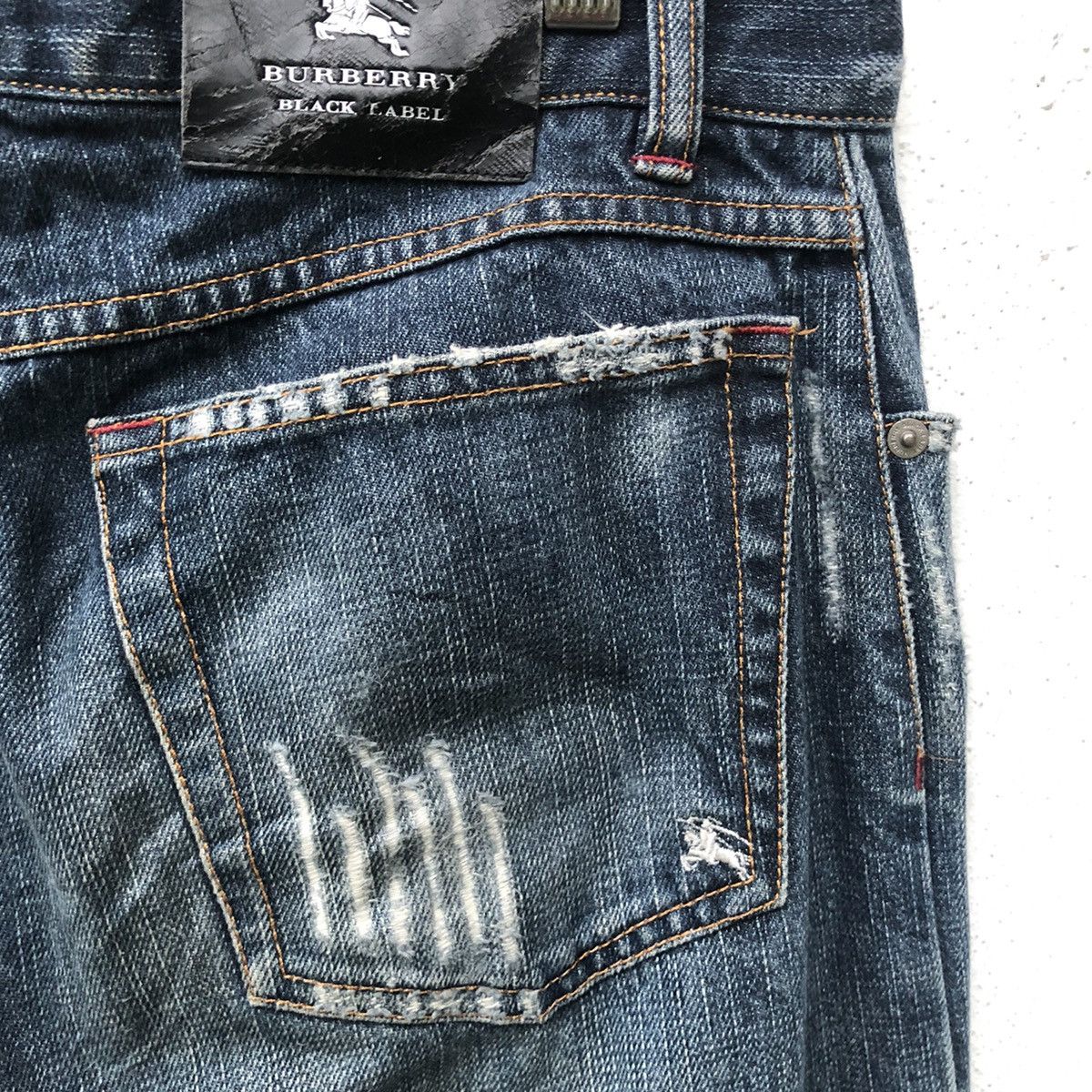 Burberry AUTHENTIC BURBERRY BLACK LABEL DISTRESSED DENIM PANTS Size US 32 / EU 48 - 8 Thumbnail