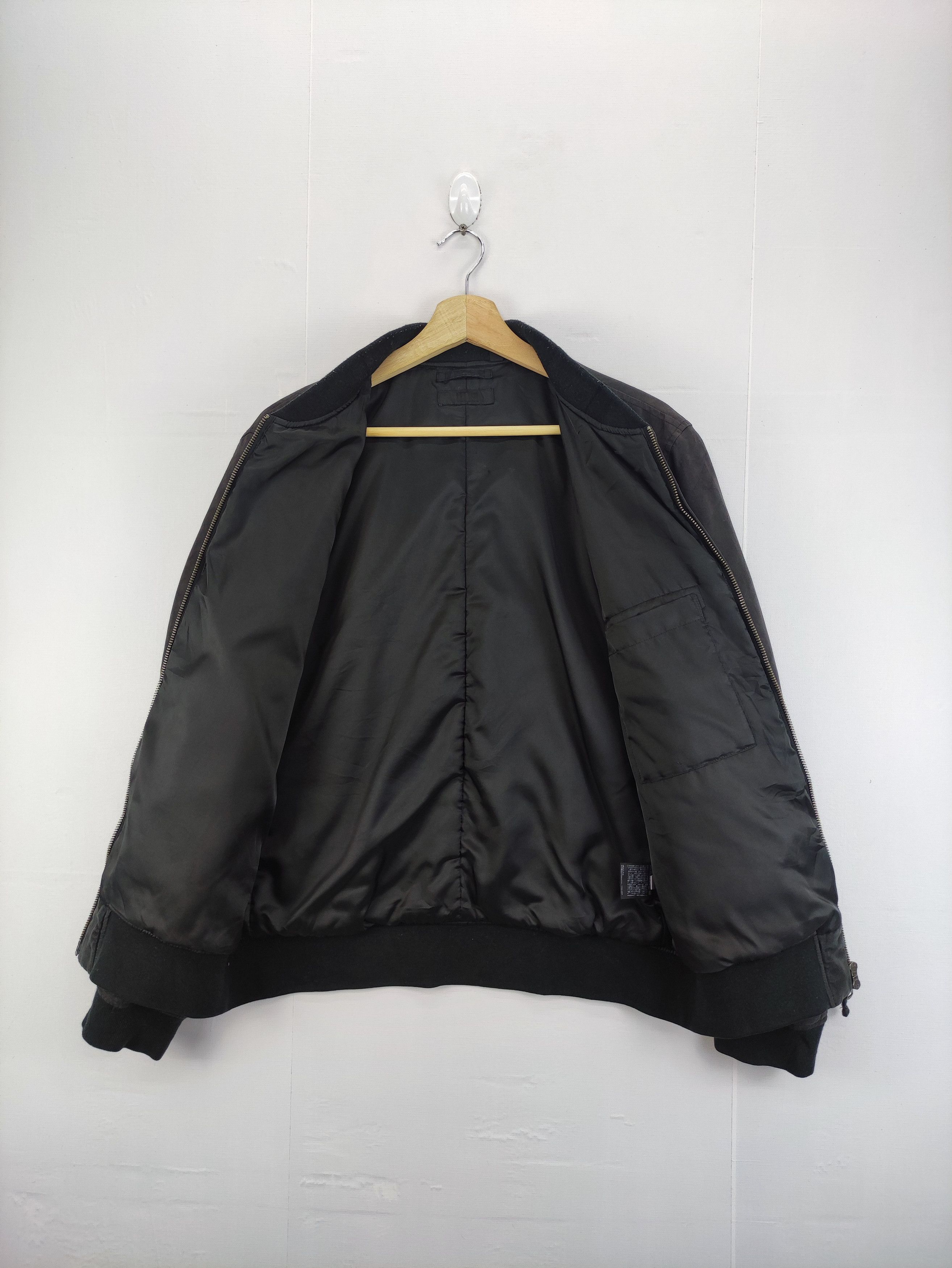 Uniqlo Uniqlo Minimalist Zipper Jacket Size US M / EU 48-50 / 2 - 4 Thumbnail