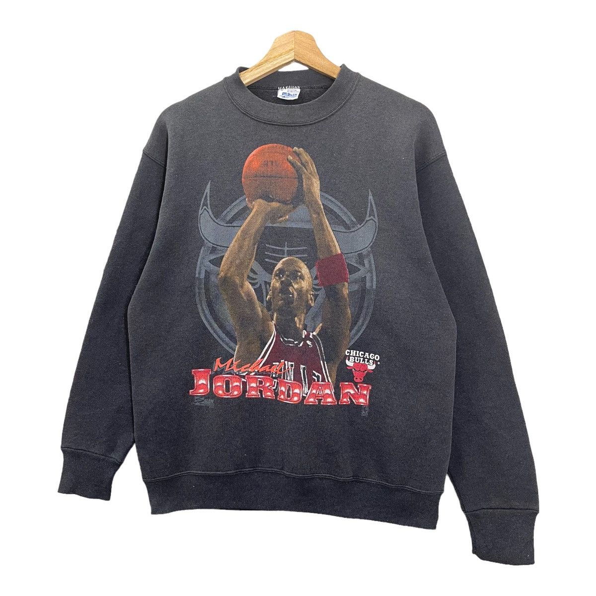 NBA × Vintage 90s Micheal Jordan Crewneck Sweatshirt Size M Size US M / EU 48-50 / 2 - 3 Thumbnail