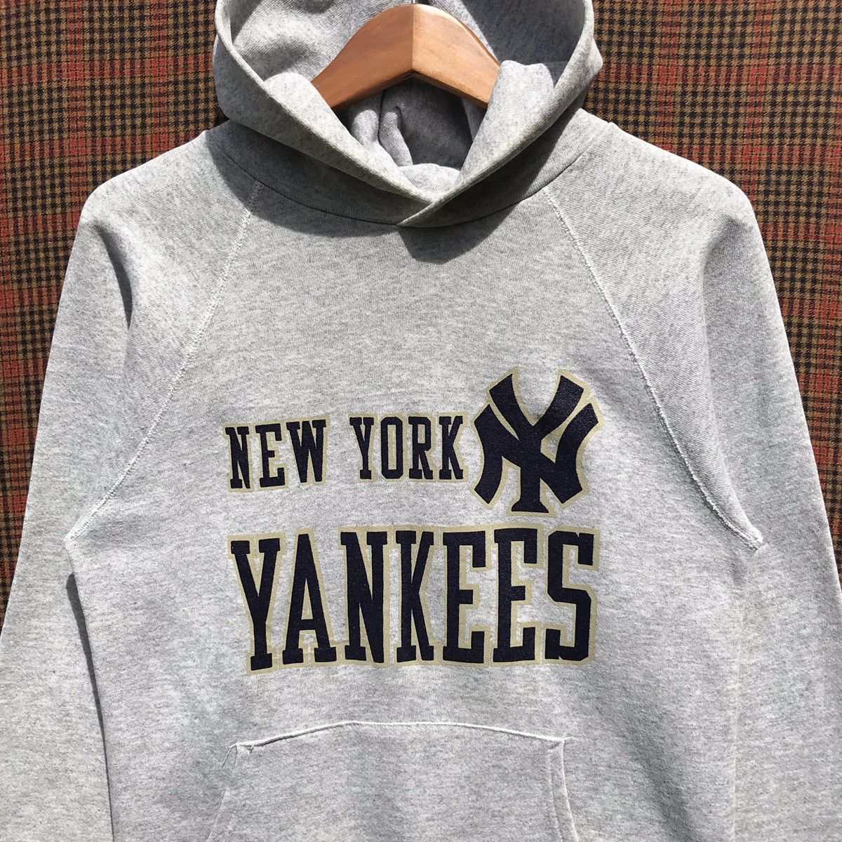 New York Yankees 🔥Rare🔥90s Vintage New York Yankees NFL Hoodie Sweatshirt Size US S / EU 44-46 / 1 - 5 Thumbnail