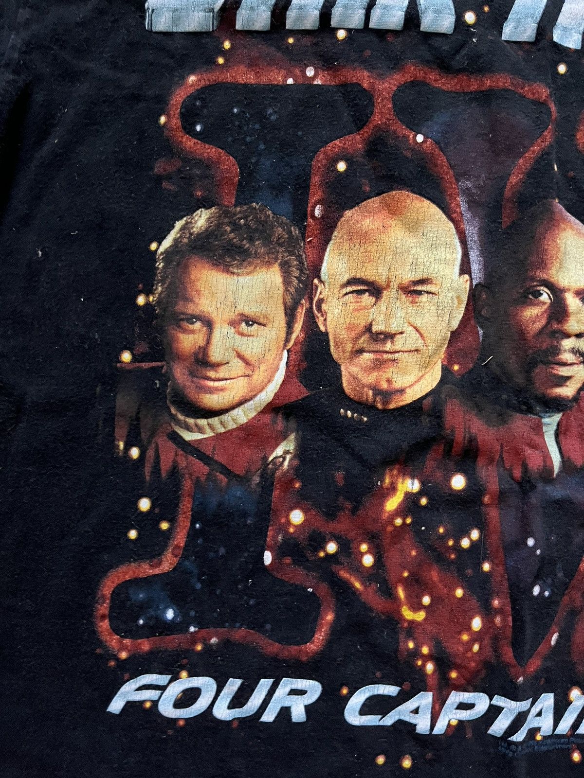 Vintage Vintage 1998 Star Trek T-shirt Size US L / EU 52-54 / 3 - 6 Thumbnail