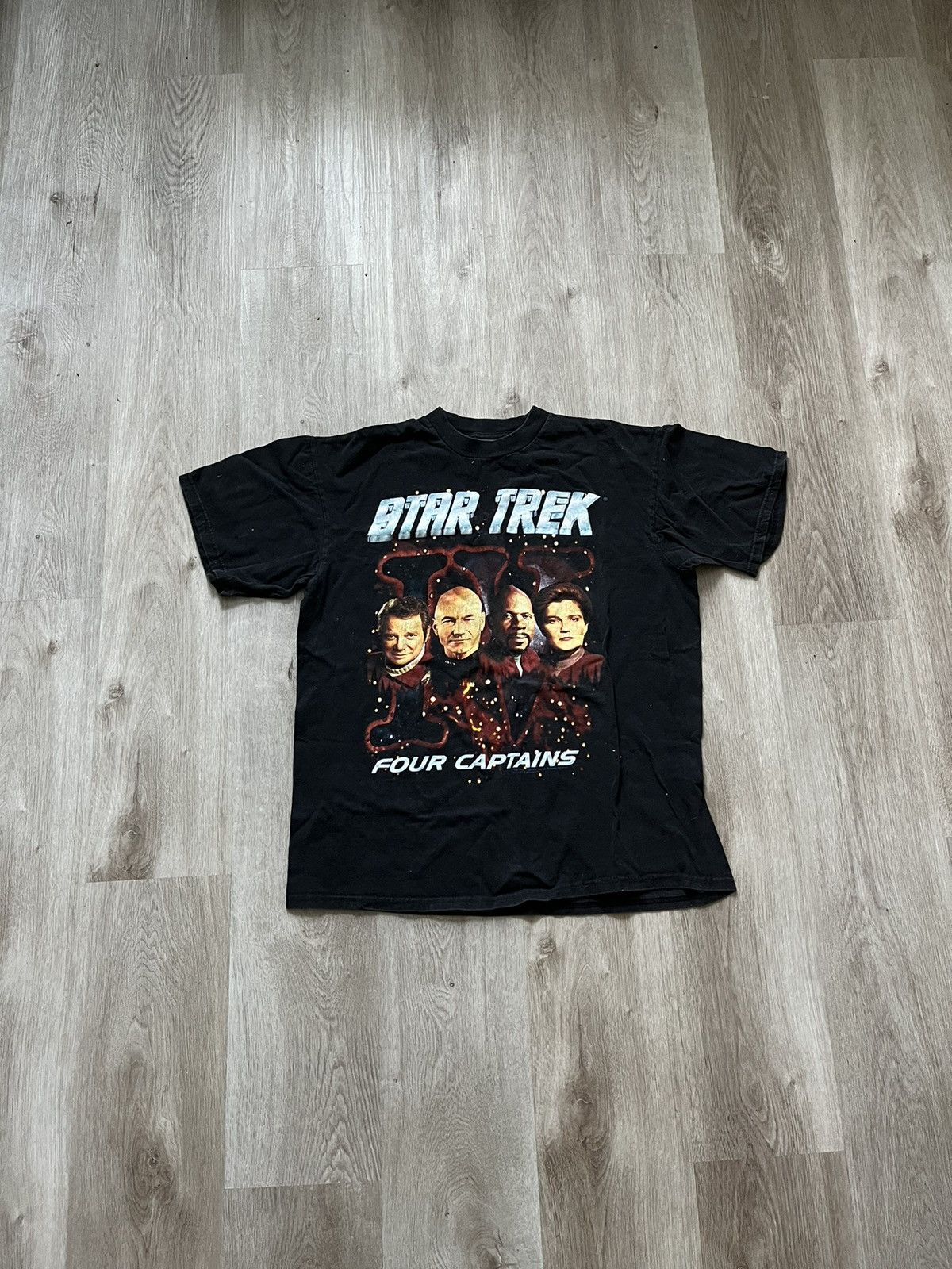 Vintage Vintage 1998 Star Trek T-shirt Size US L / EU 52-54 / 3 - 1 Thumbnail