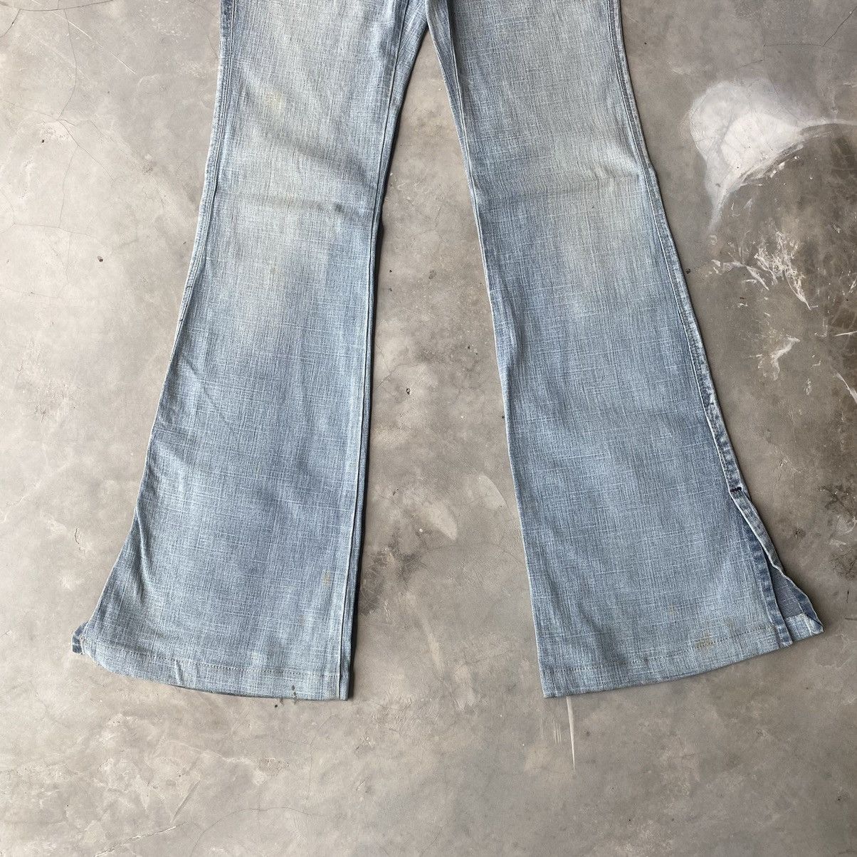Marithe + Francois Girbaud Marithe Francois Girbaud flare jeans Size 26" / US 2 / IT 38 - 3 Thumbnail