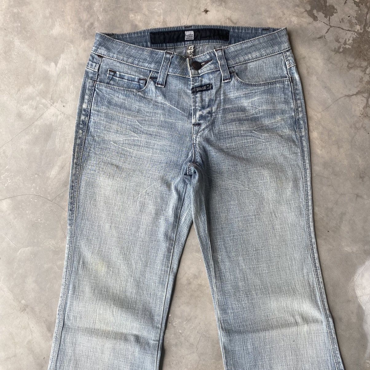 Marithe + Francois Girbaud Marithe Francois Girbaud flare jeans Size 26" / US 2 / IT 38 - 4 Thumbnail