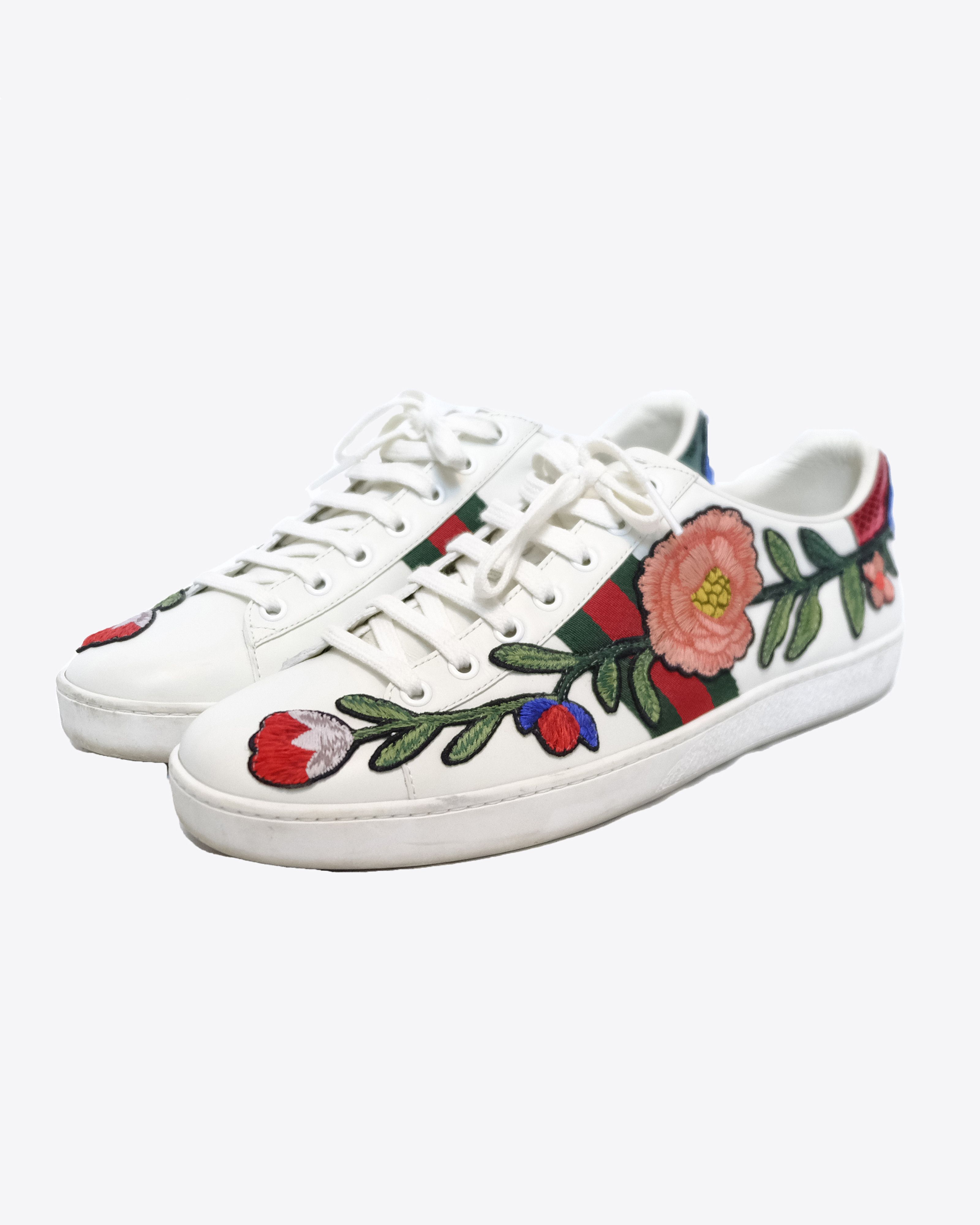Gucci Gucci - Ace Floral Embroidered Leather Sneaker, EU 42 Size US 9 / EU 42 - 1 Thumbnail
