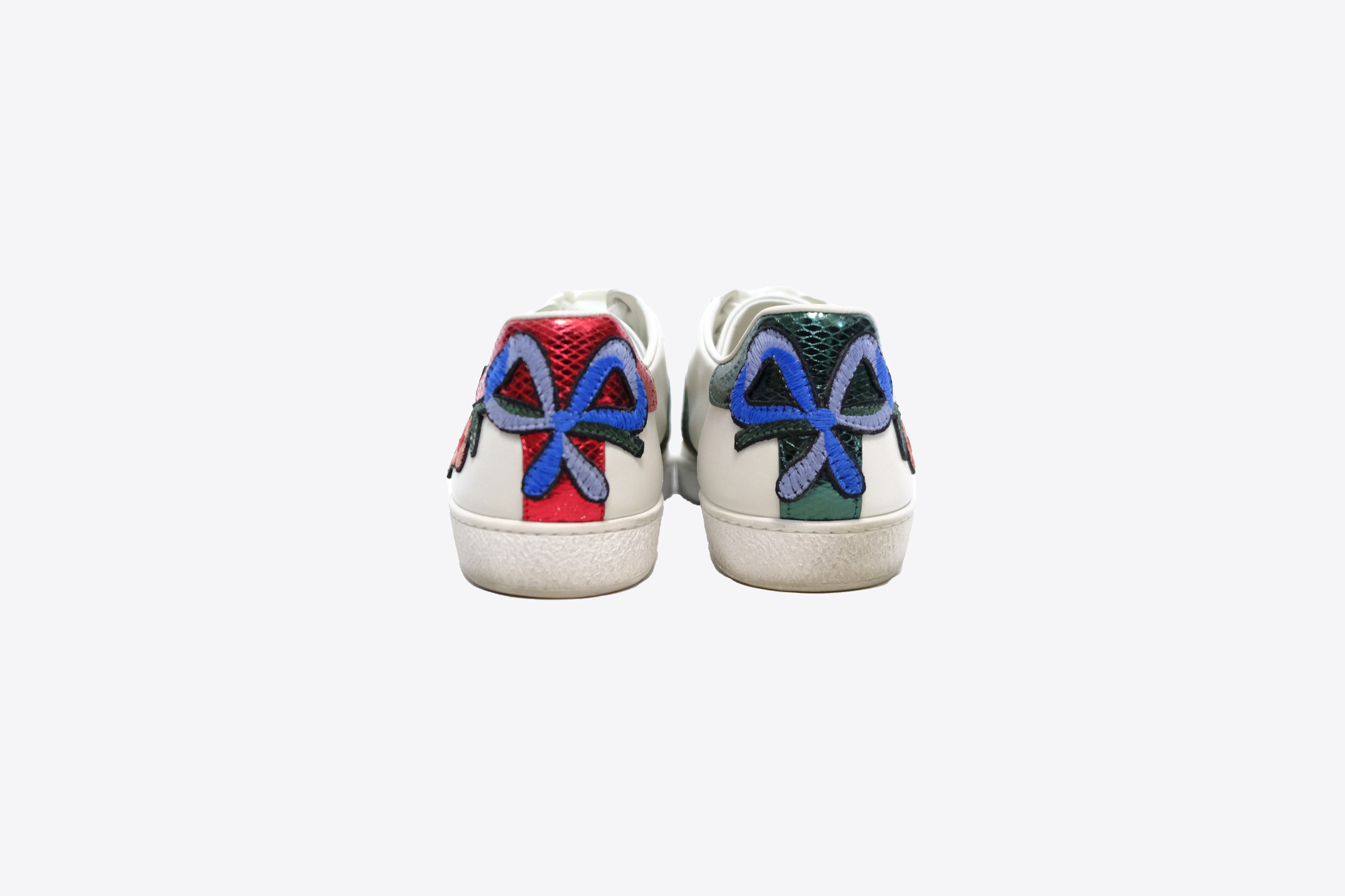 Gucci Gucci - Ace Floral Embroidered Leather Sneaker, EU 42 Size US 9 / EU 42 - 4 Thumbnail