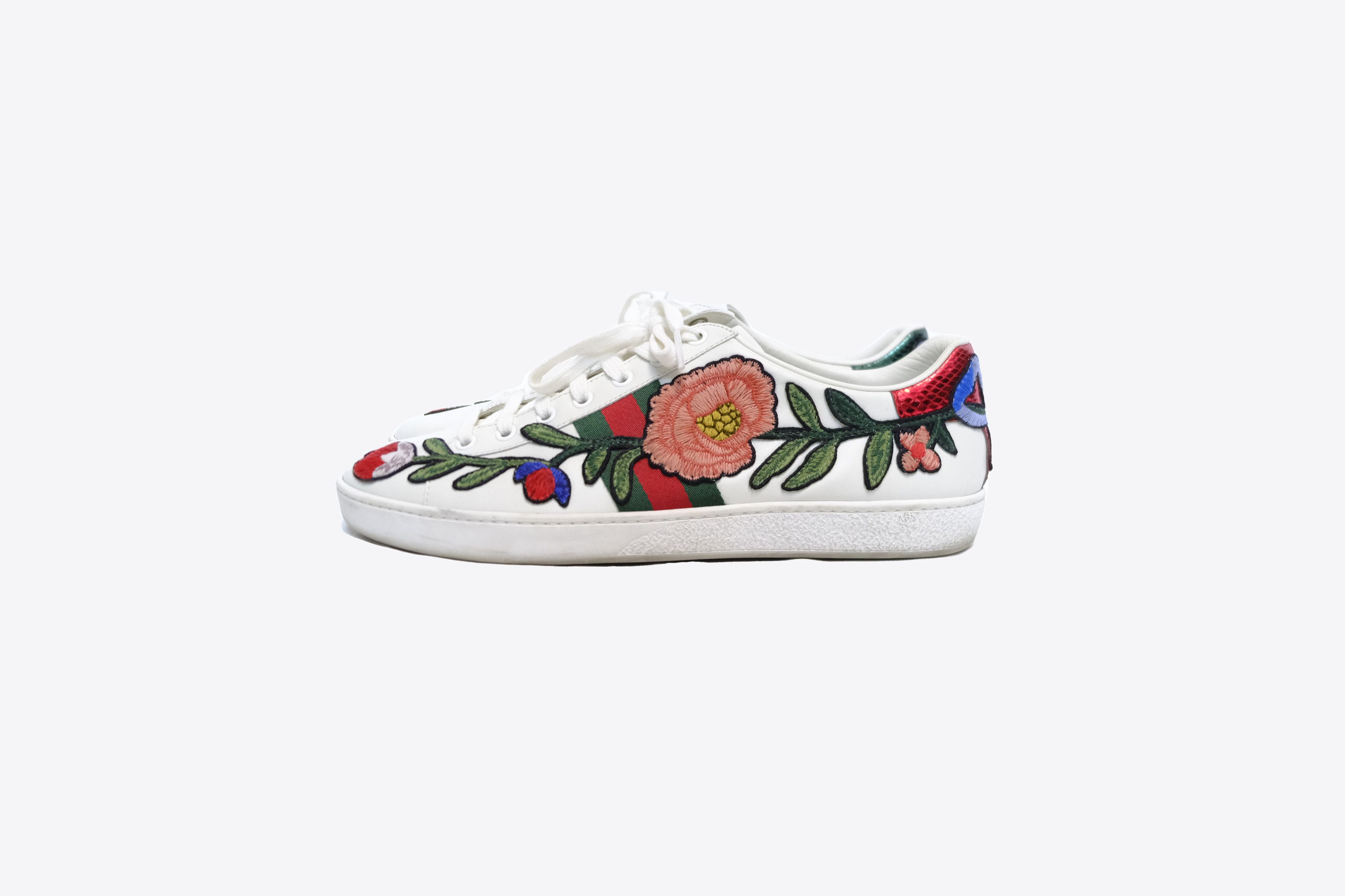 Gucci Gucci - Ace Floral Embroidered Leather Sneaker, EU 42 Size US 9 / EU 42 - 3 Thumbnail