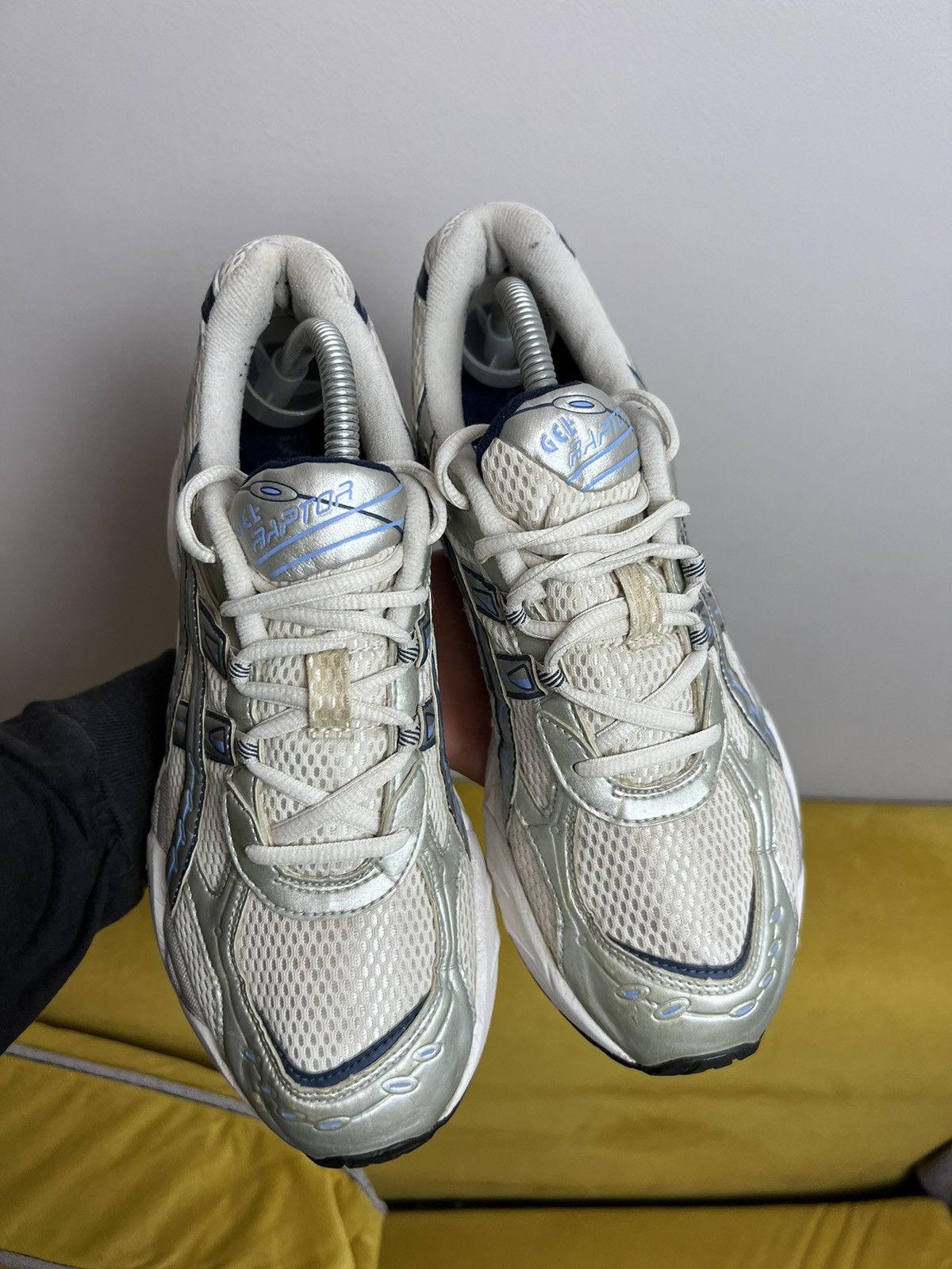 Asics Asics Gel Raptor Sneakers Rare Silver Grey Wmns Outdoor Size US 7.5 / EU 40-41 - 3 Thumbnail