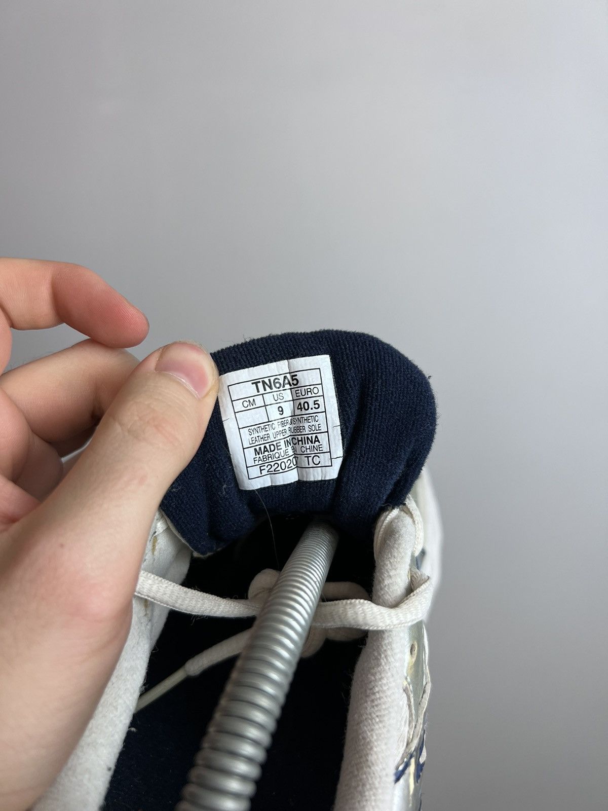 Asics Asics Gel Raptor Sneakers Rare Silver Grey Wmns Outdoor Size US 7.5 / EU 40-41 - 12 Thumbnail