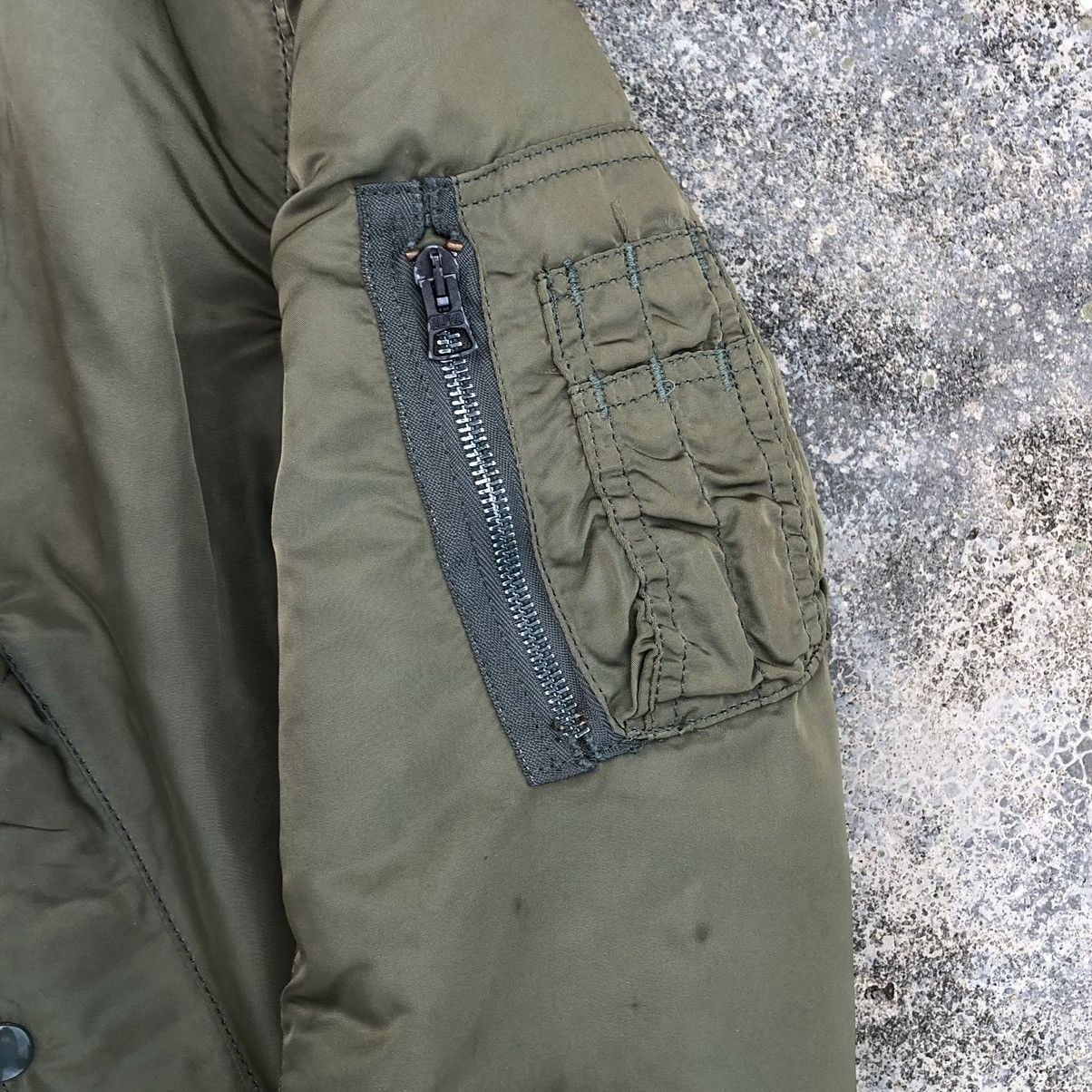 Alpha Industries Vintage Alpha Industries Flyers Man Intermediate MA-1 Jacket Size US M / EU 48-50 / 2 - 12 Thumbnail