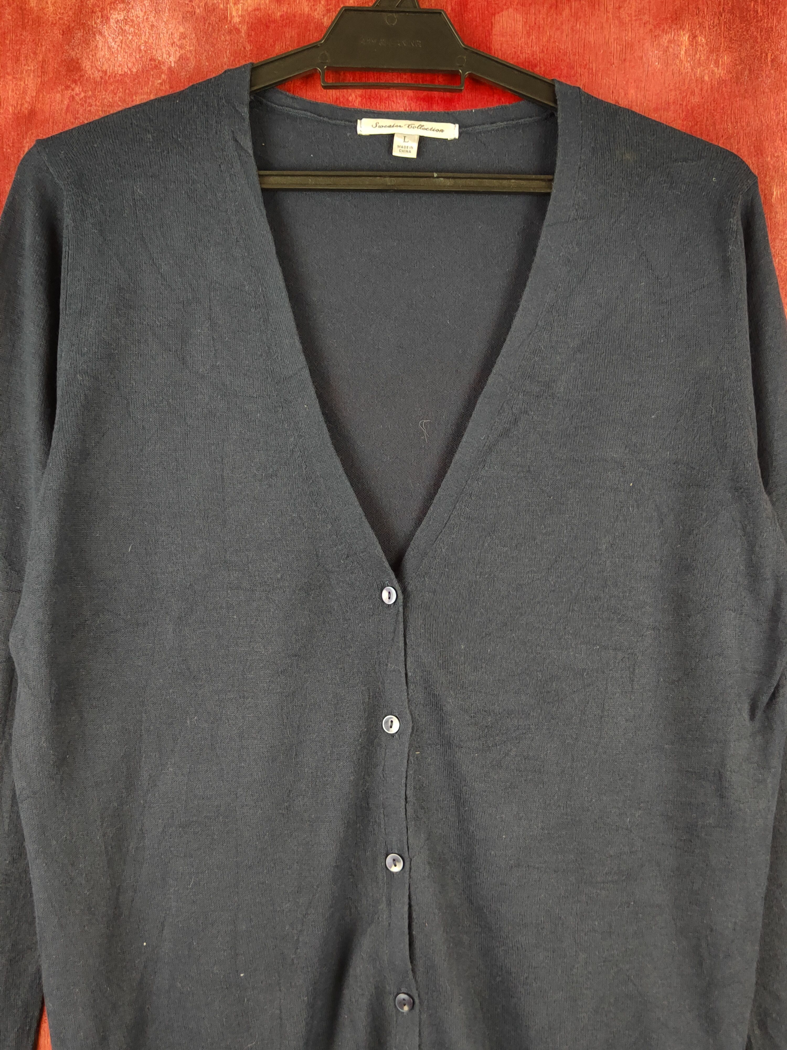 Japanese Brand × Uniqlo Uniqlo Navy Knitwear thin Cardigan vintage japan #S1213 Size L / US 10 / IT 46 - 2 Thumbnail