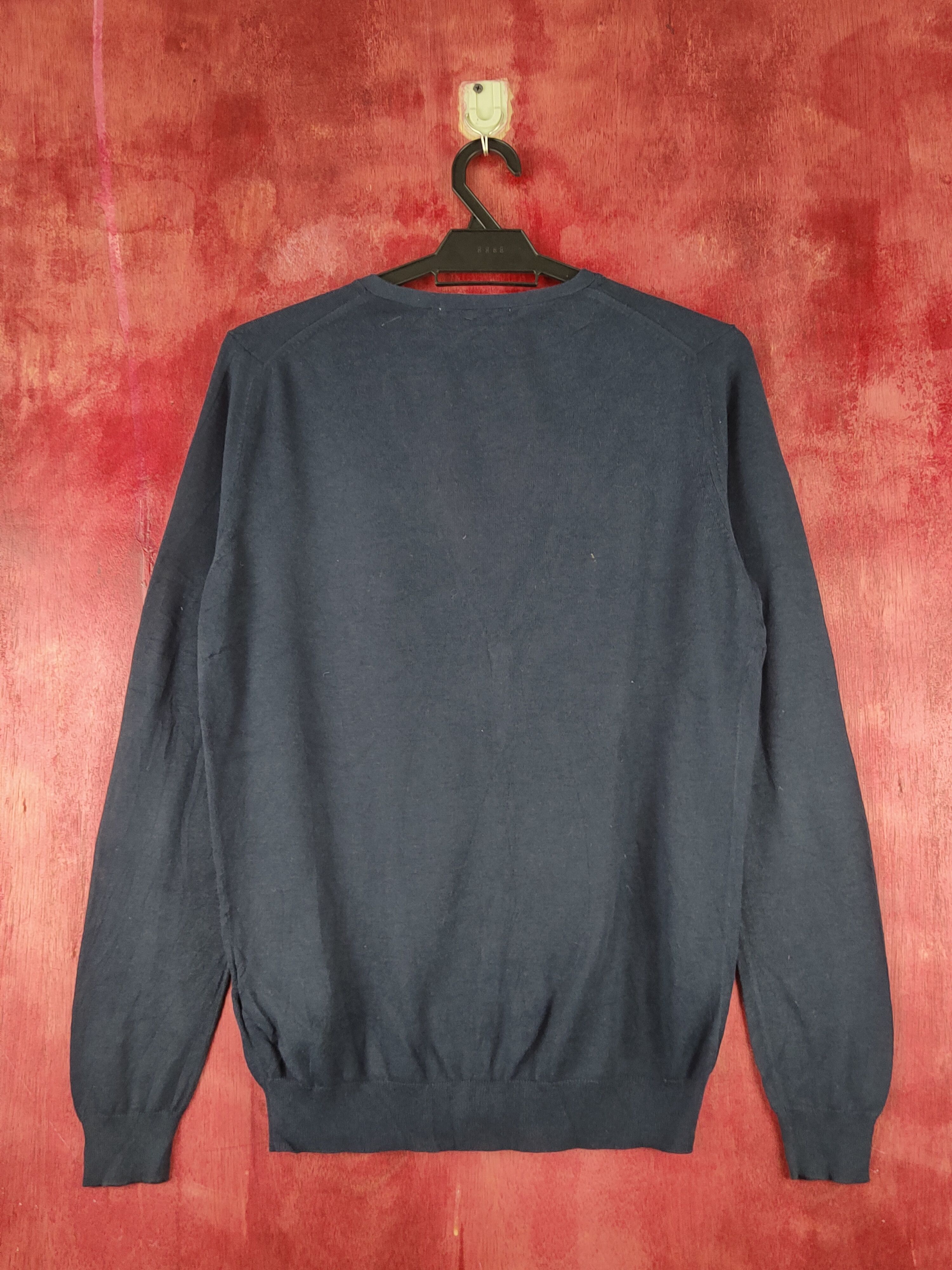 Japanese Brand × Uniqlo Uniqlo Navy Knitwear thin Cardigan vintage japan #S1213 Size L / US 10 / IT 46 - 7 Thumbnail