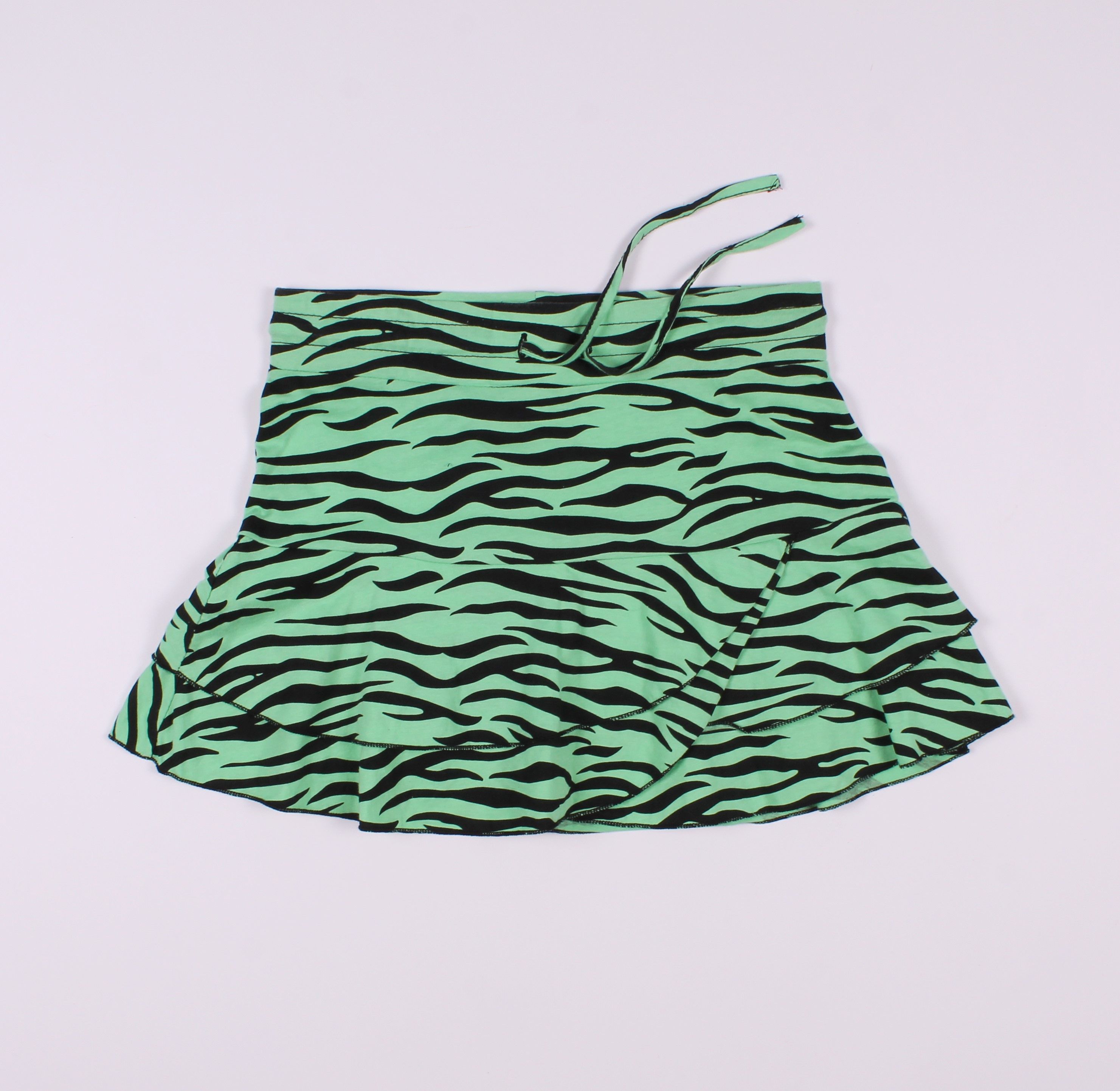 Vintage Vintage Fishbone Mini Tiger Print Y2K Skirt Size 25" / US 0 / IT 36 - 3 Thumbnail