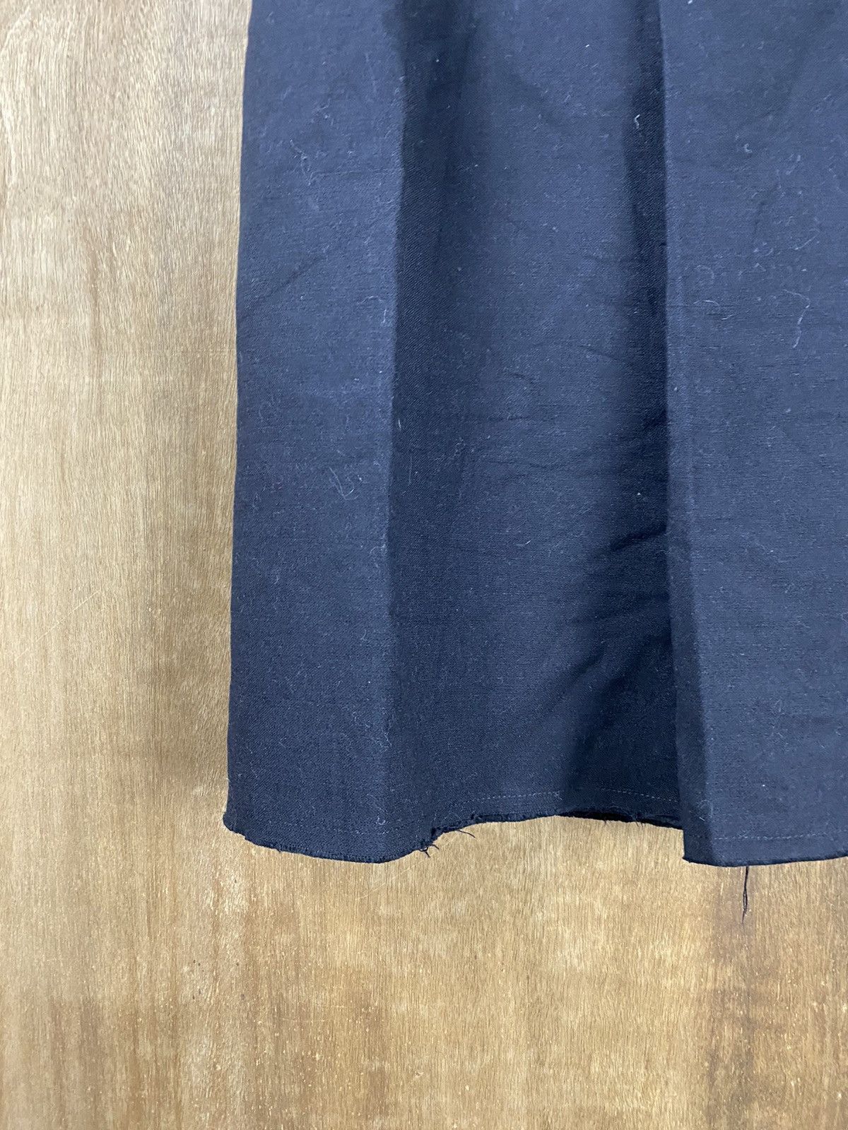 Yohji Yamamoto DL Yohji Yamamoto japan black Skirt #Z093 Size 26" / US 2 / IT 38 - 5 Thumbnail