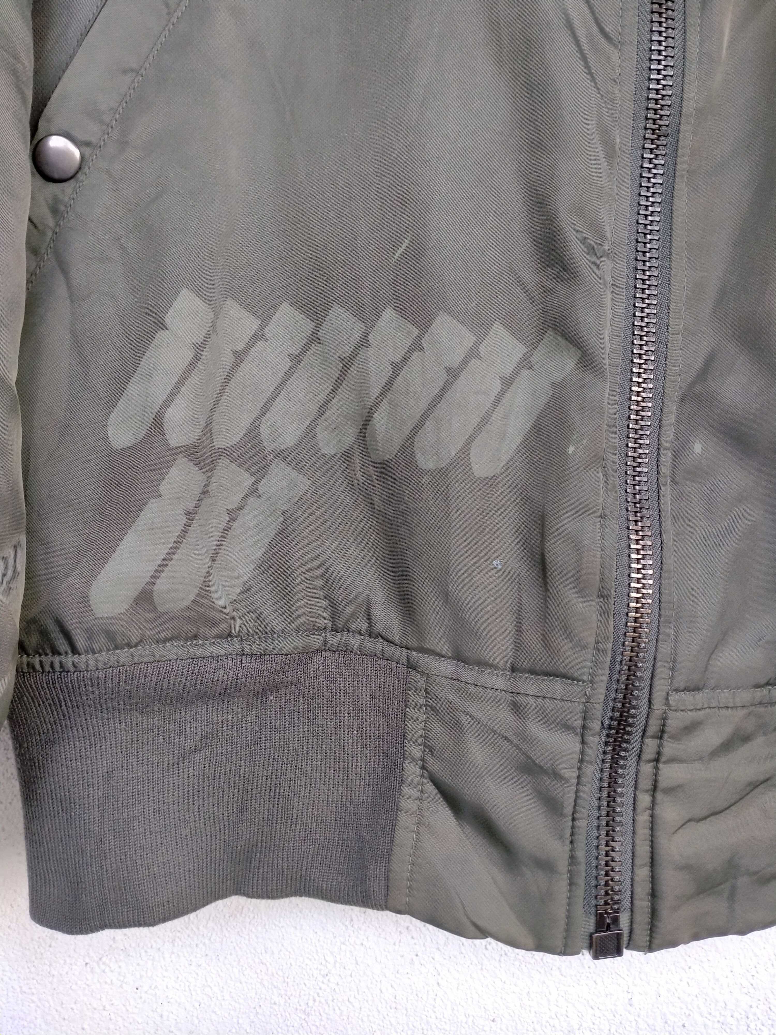 Avirex × Vintage Vintage Distressed Avirex Midnight Attack Ma-1 Flight Jacket Size US L / EU 52-54 / 3 - 11 Thumbnail