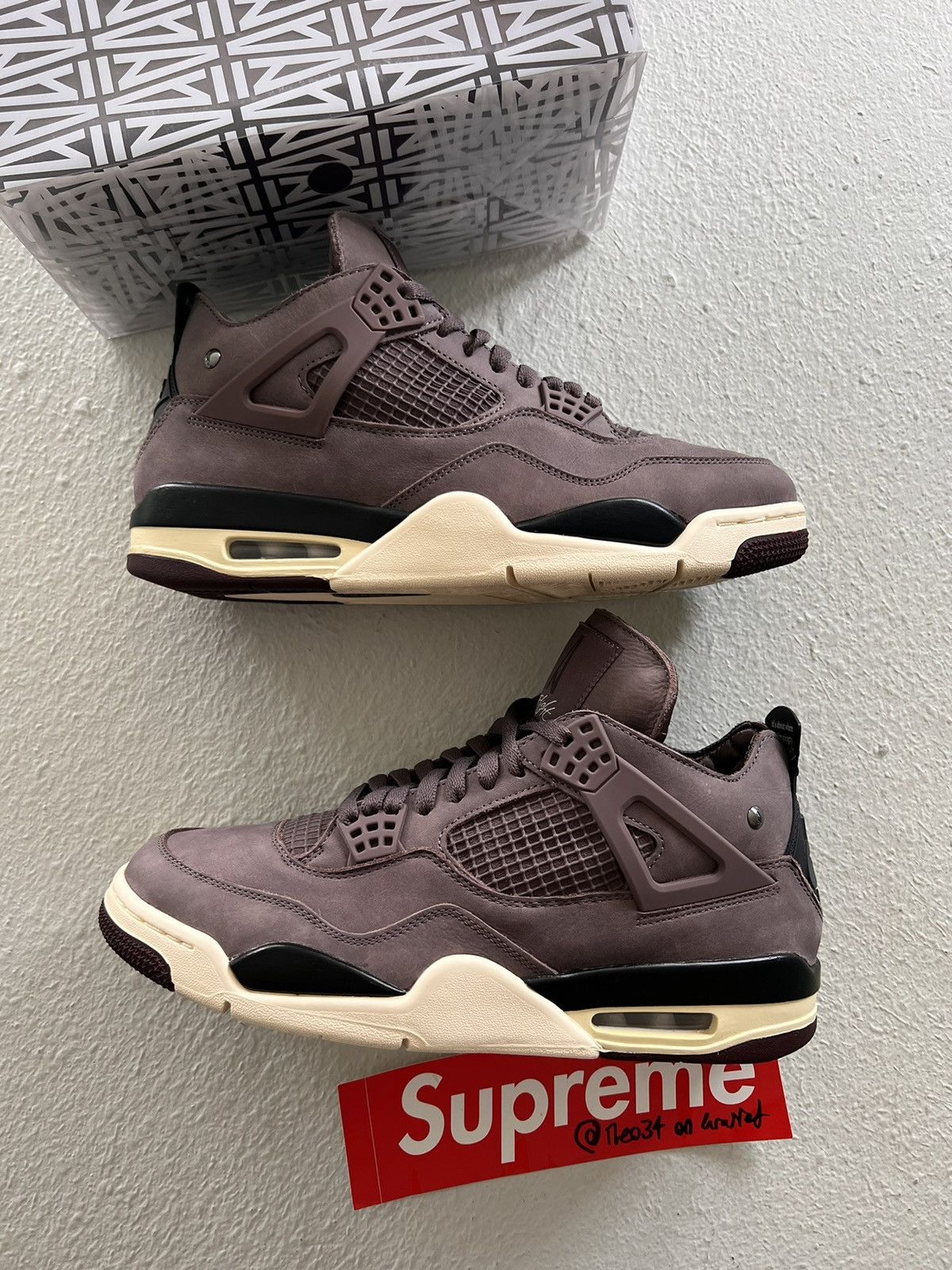A Ma Maniere Jordan 4 Retro X A Ma Maniére ‘Violet Ore’ Size US 11 / EU 44 - 5 Thumbnail