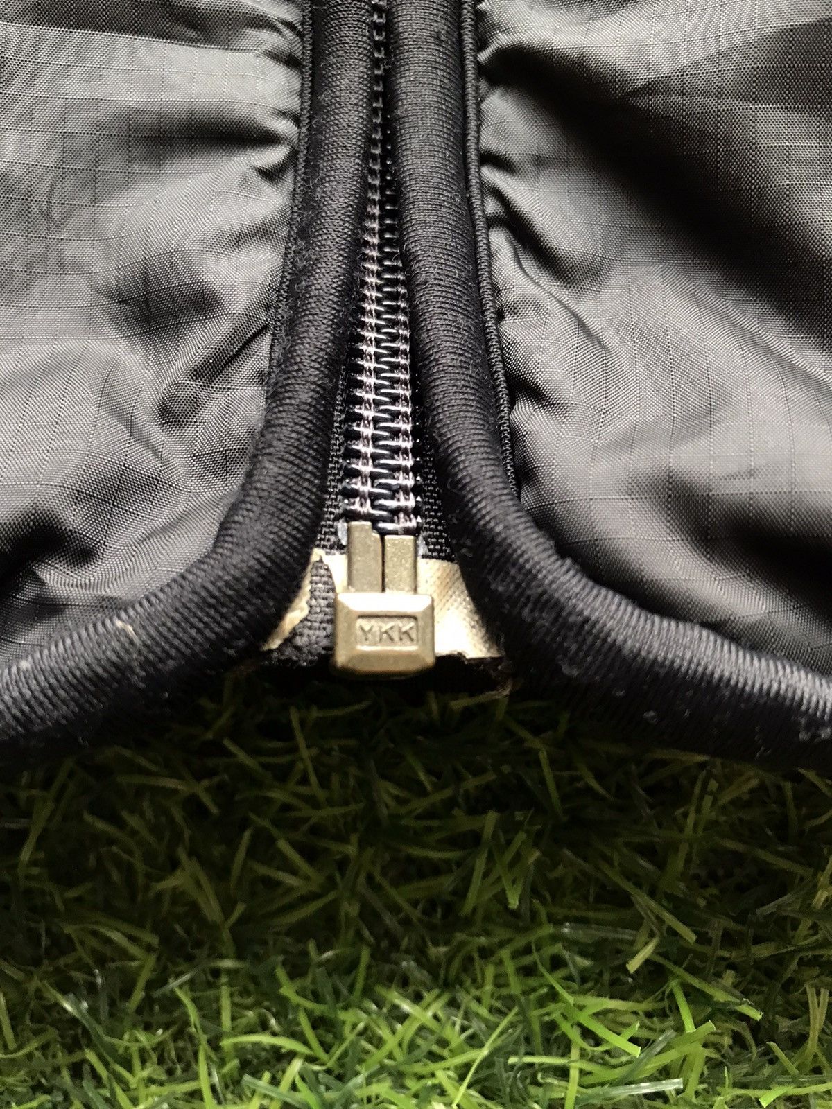 Uniqlo Uniqlo Zipper Jacket Size US L / EU 52-54 / 3 - 9 Thumbnail