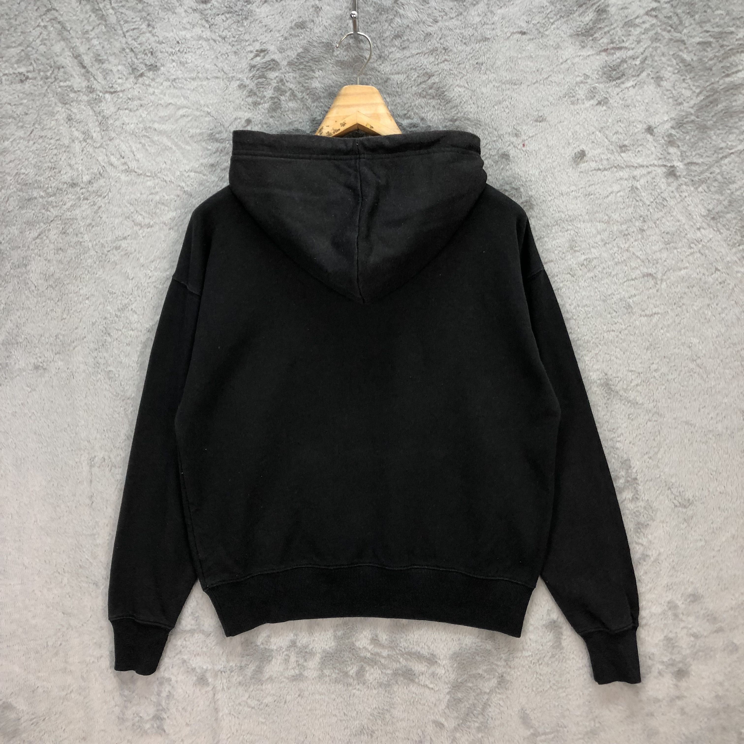 Japanese Brand EAST BOY X LOONEY TUNES Tweety Pullover Hoodies #5799-207 Size M / US 6-8 / IT 42-44 - 14 Thumbnail