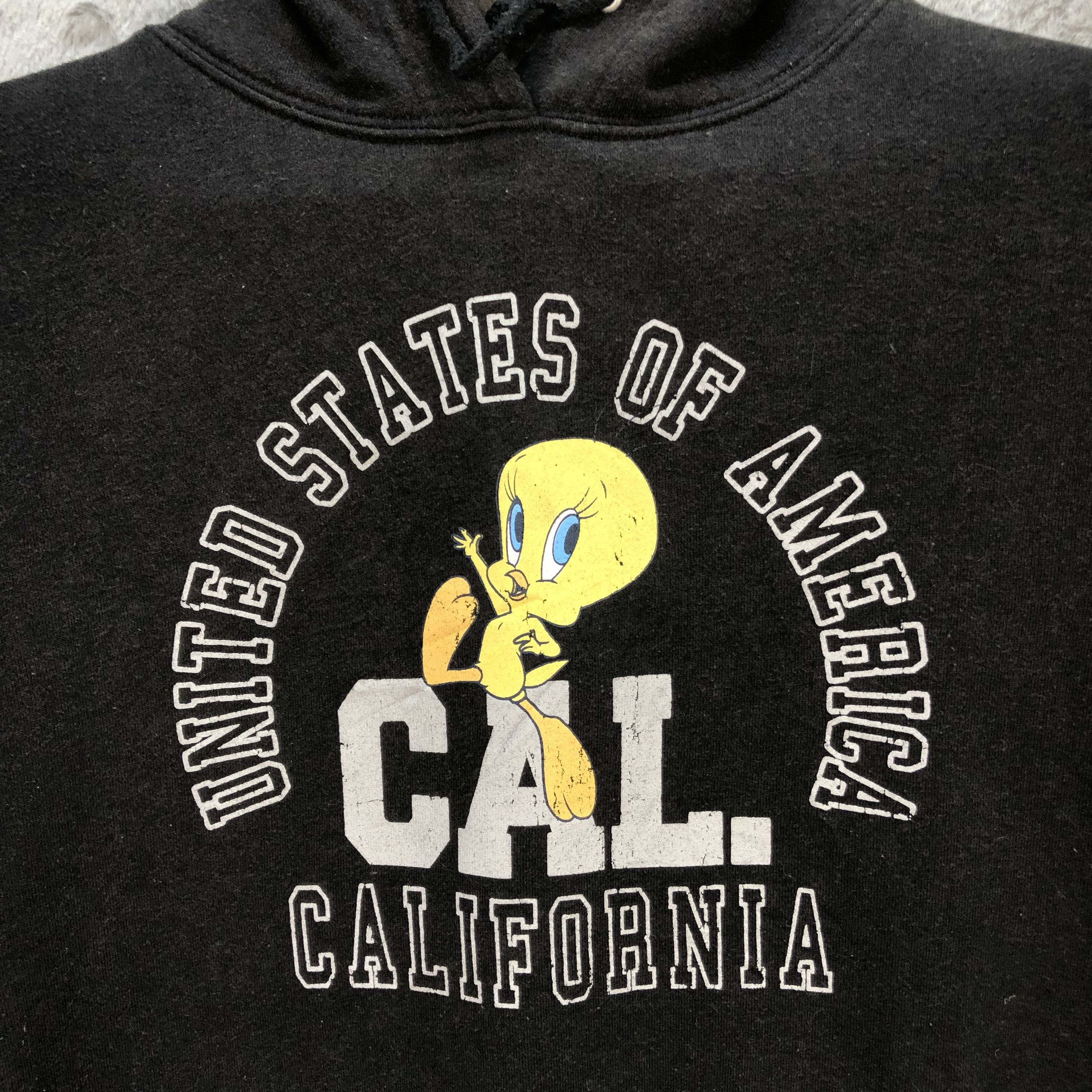 Japanese Brand EAST BOY X LOONEY TUNES Tweety Pullover Hoodies #5799-207 Size M / US 6-8 / IT 42-44 - 3 Thumbnail