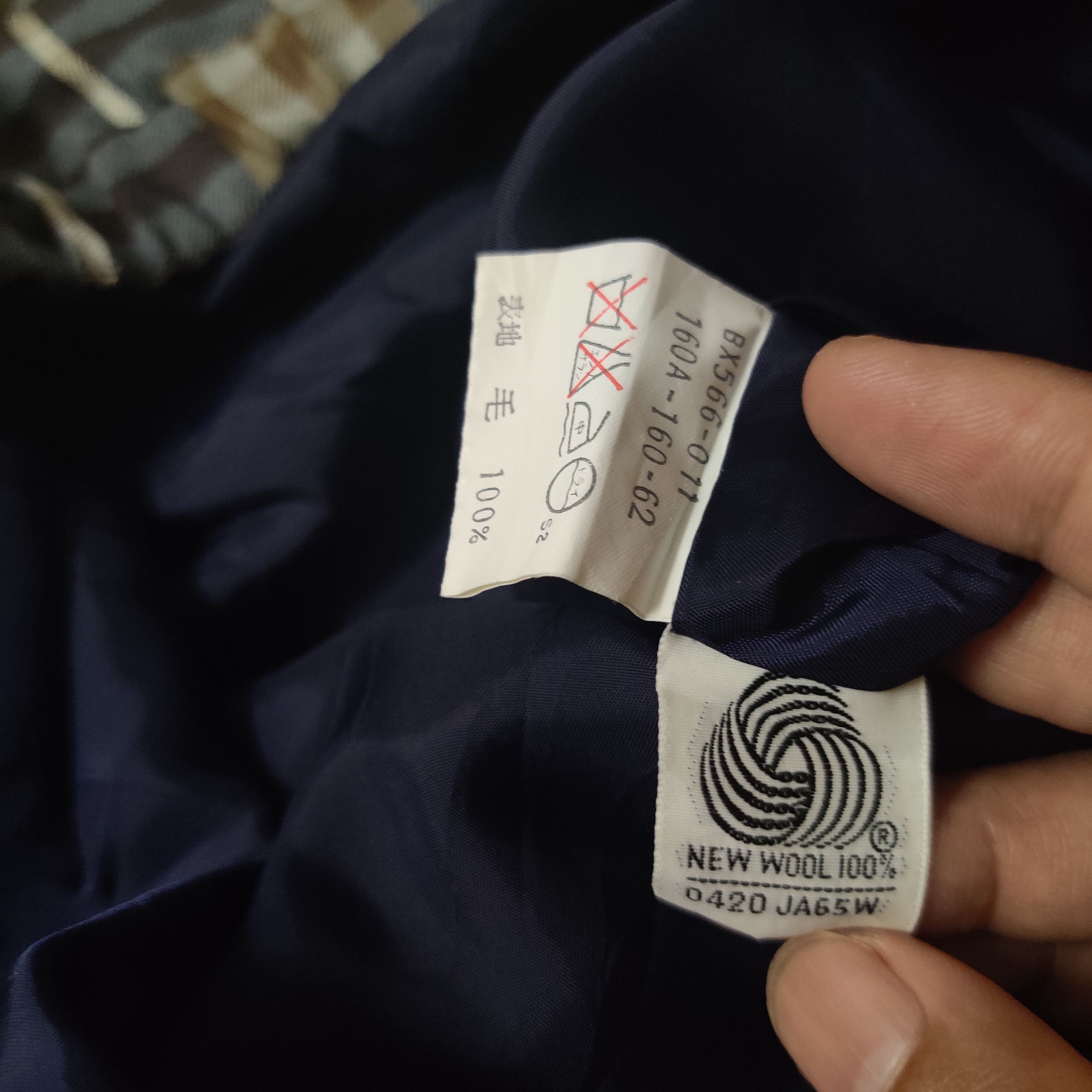 Burberry Vintage Burberry Mini Skirt Nova Check Size 26" / US 2 / IT 38 - 7 Thumbnail