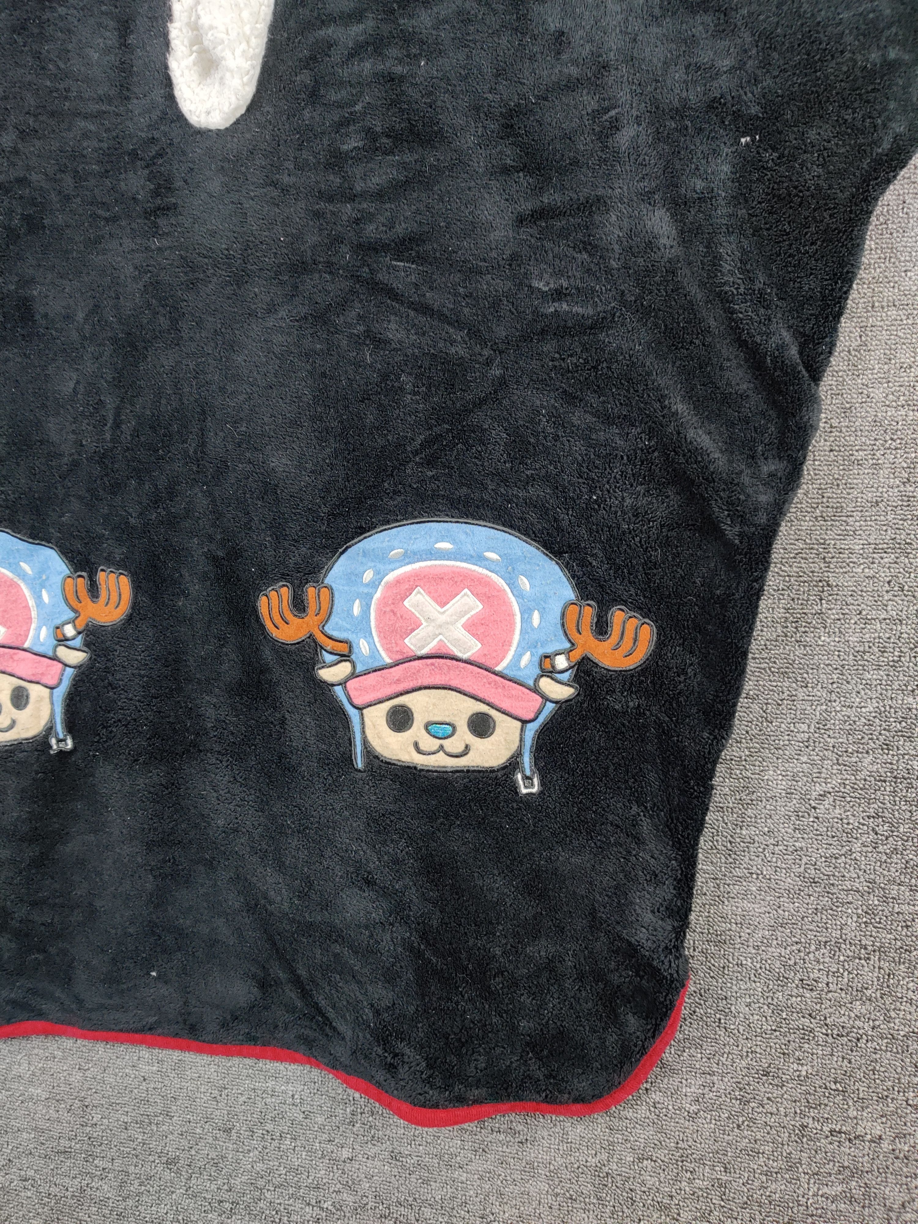 One Piece Vintage One Piece Anime Fleece Poncho Hoodie Size US L / EU 52-54 / 3 - 3 Thumbnail
