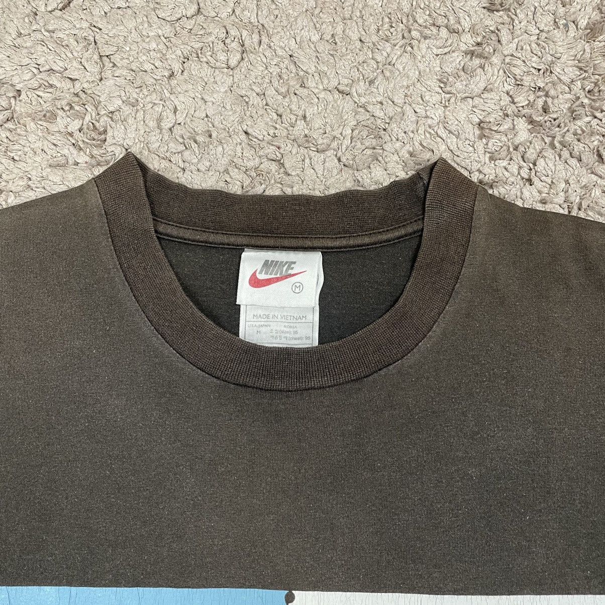 NBA × Nike × Vintage Vintage Faded Nike Air Jordan T-shirt Size US M / EU 48-50 / 2 - 6 Thumbnail