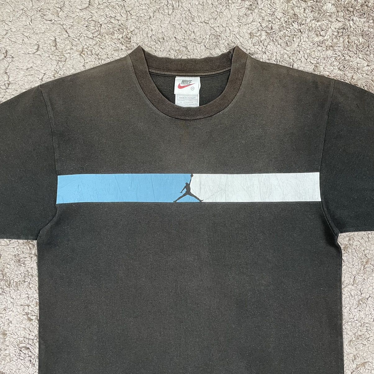 NBA × Nike × Vintage Vintage Faded Nike Air Jordan T-shirt Size US M / EU 48-50 / 2 - 5 Thumbnail