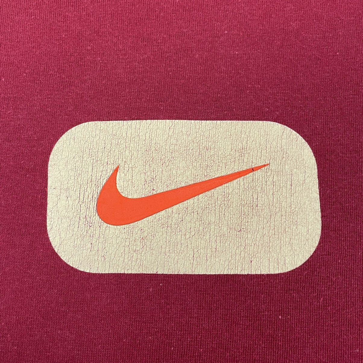 Nike × Vintage Vintage Nike Centre Swoosh T-shirt Size US S / EU 44-46 / 1 - 7 Thumbnail
