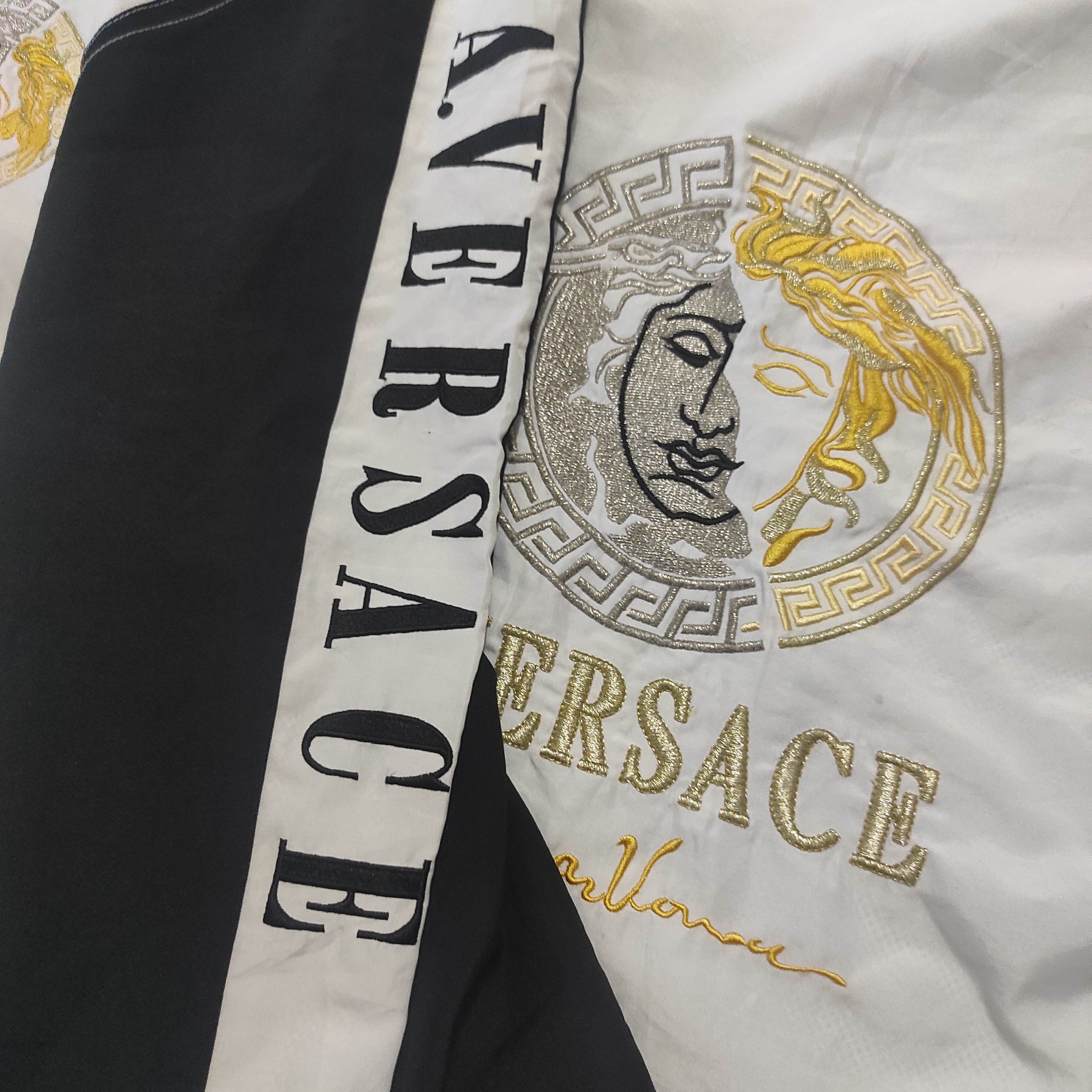 Versace × Vintage Vintage A. Versace Windbreaker Jacket Size US L / EU 52-54 / 3 - 14 Thumbnail
