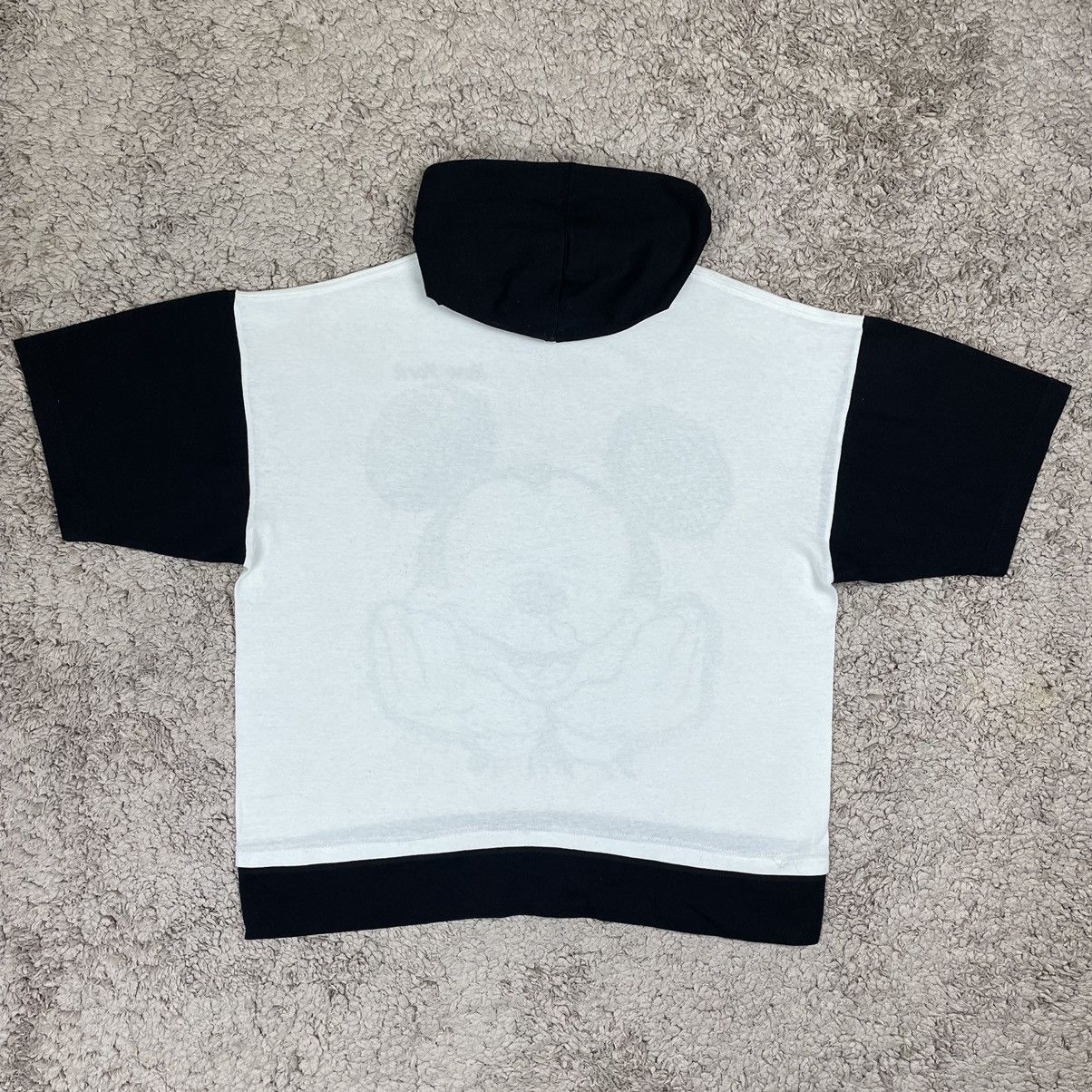 Mickey Mouse Vintage Mickey Mouse Handprint Design Hoodie T-shirt Size US L / EU 52-54 / 3 - 2 Thumbnail