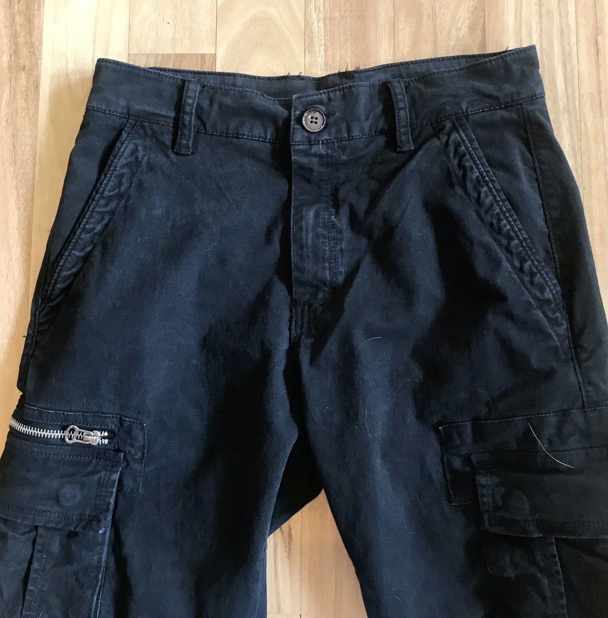 Vintage Vintage Black Cargo Pants 29w Size US 29 - 2 Thumbnail