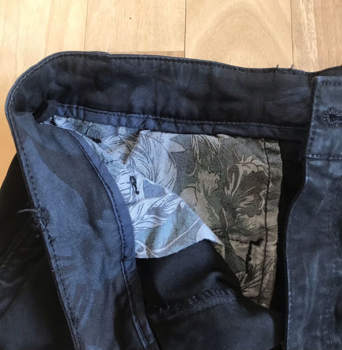 Vintage Vintage Black Cargo Pants 29w Size US 29 - 5 Thumbnail