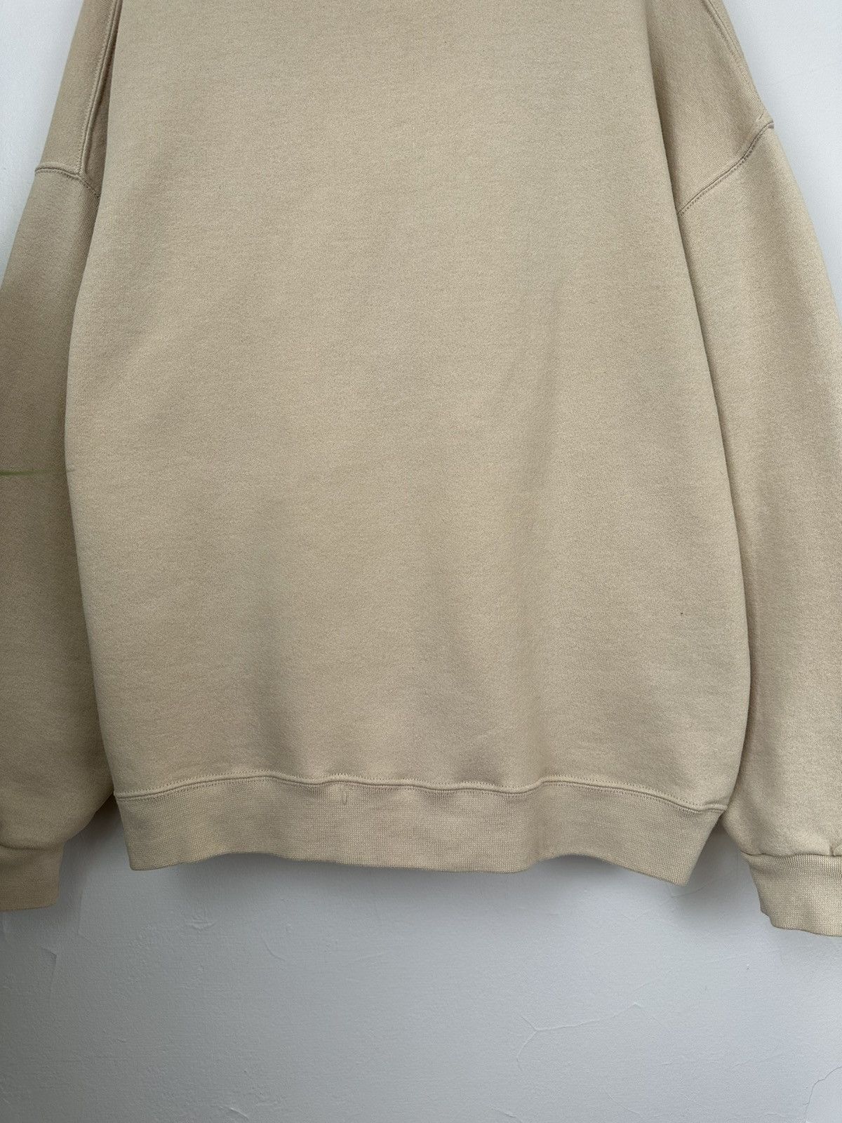 Russell Athletic (XXL) AMAZING OATMEAL BOXY Russell Athletic Hoodie Size US XL / EU 56 / 4 - 12 Thumbnail