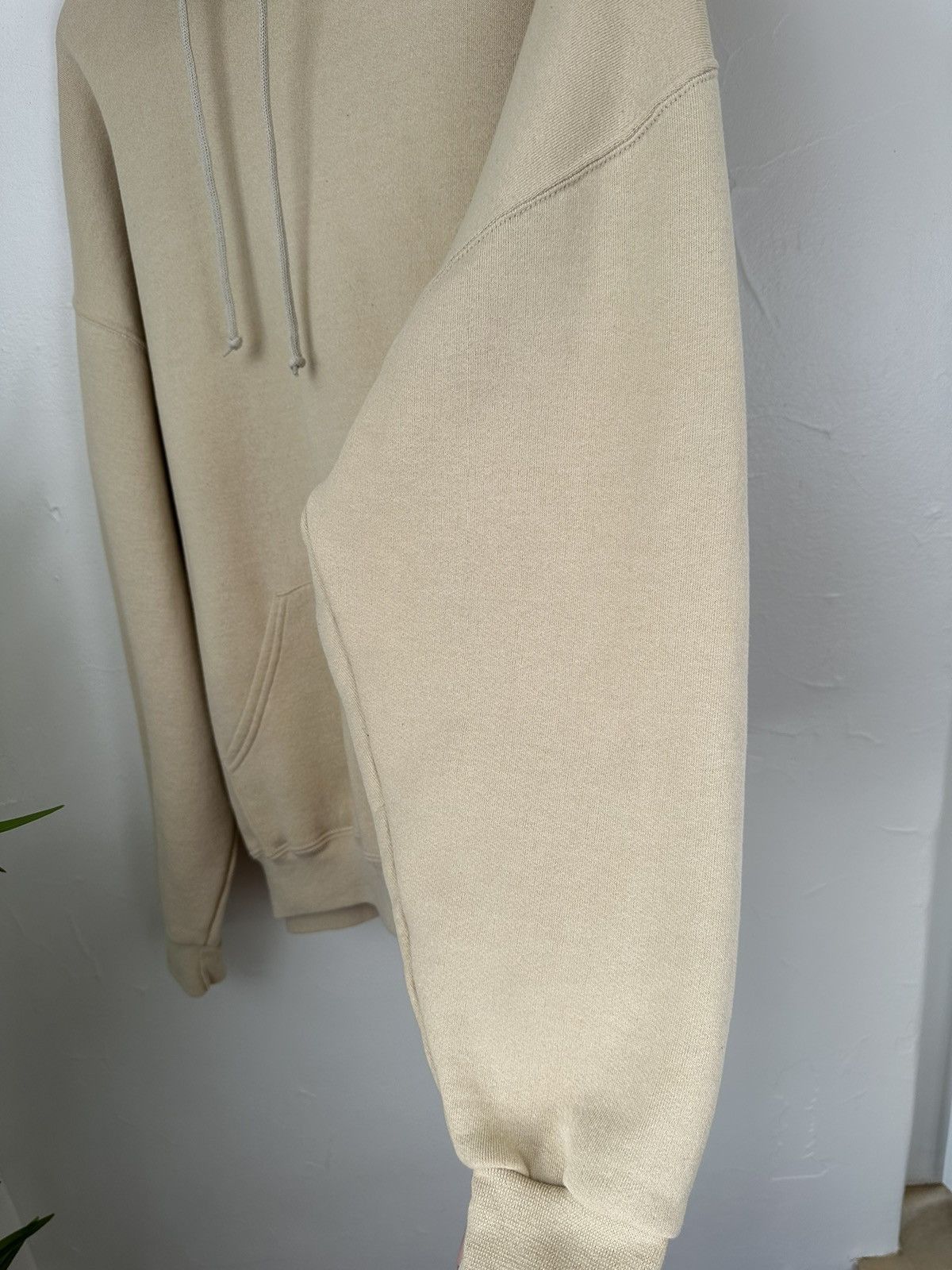 Russell Athletic (XXL) AMAZING OATMEAL BOXY Russell Athletic Hoodie Size US XL / EU 56 / 4 - 4 Thumbnail