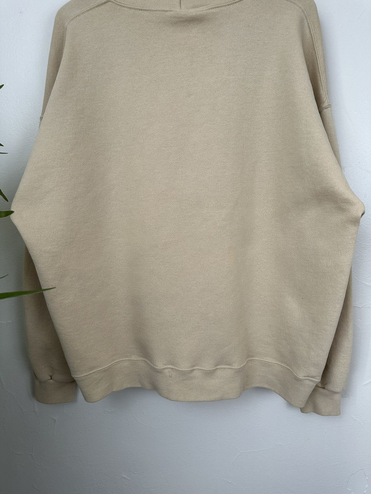 Russell Athletic (XXL) AMAZING OATMEAL BOXY Russell Athletic Hoodie Size US XL / EU 56 / 4 - 15 Thumbnail