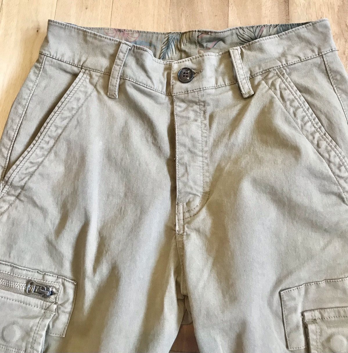 Vintage Vintage Tan Cargo Pants 29w Size US 29 - 3 Thumbnail