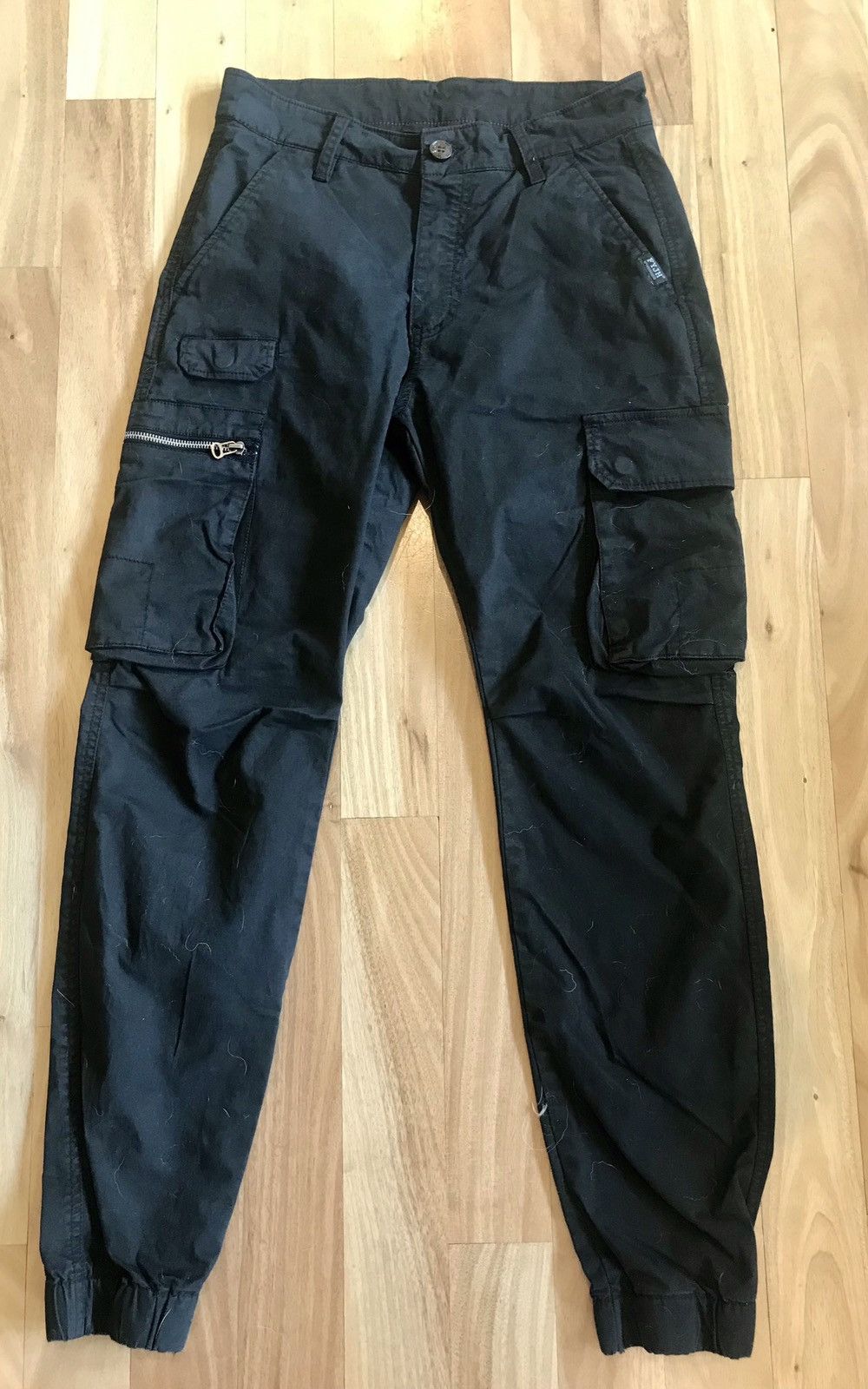 Vintage Vintage Jogger Style Black Cargo Pants 36w Size US 36 / EU 52 - 1 Thumbnail