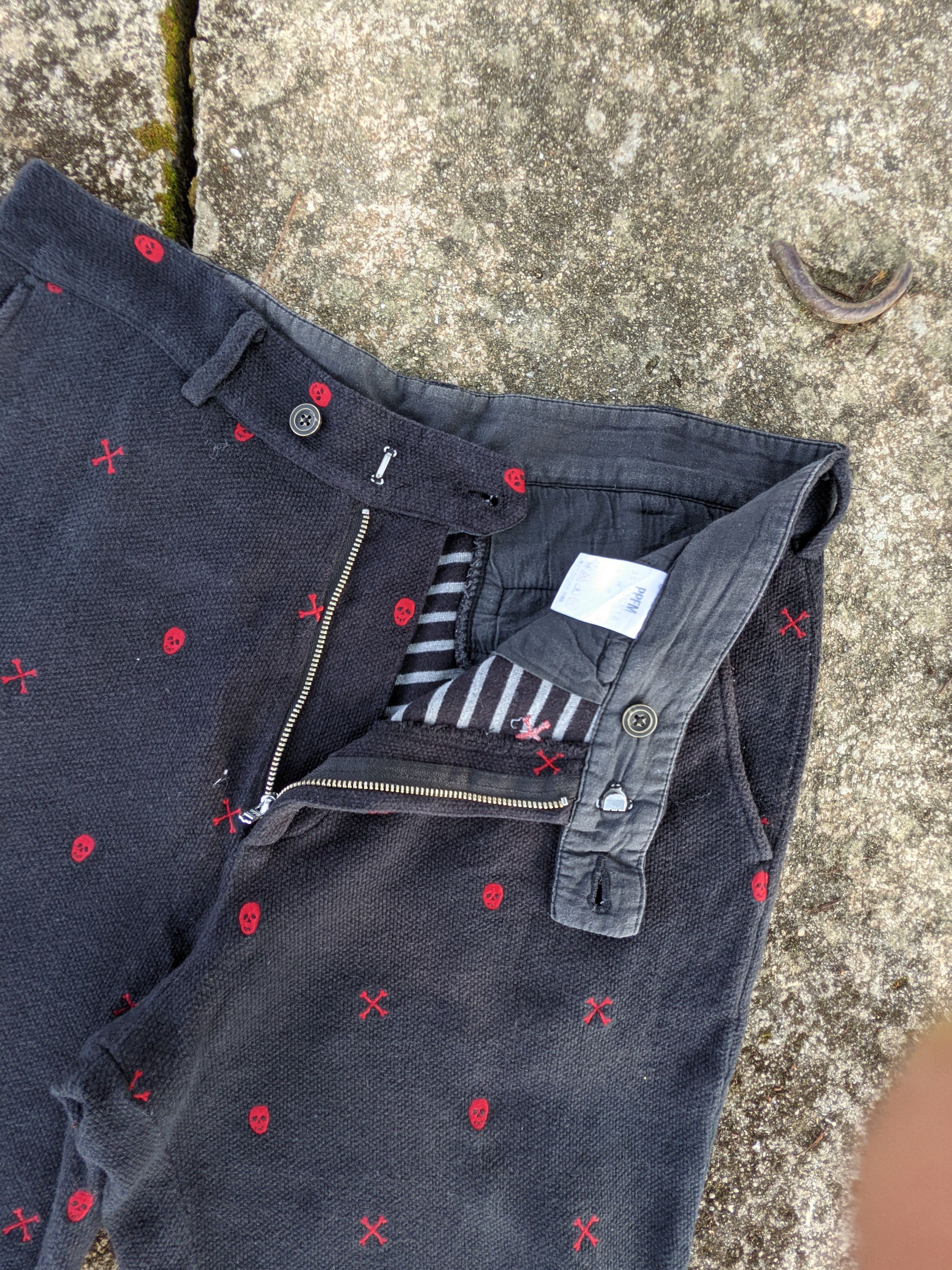 PPFM ⚡️Steals⚡️ PPFM Woven skulls shorts Size US 32 / EU 48 - 4 Thumbnail