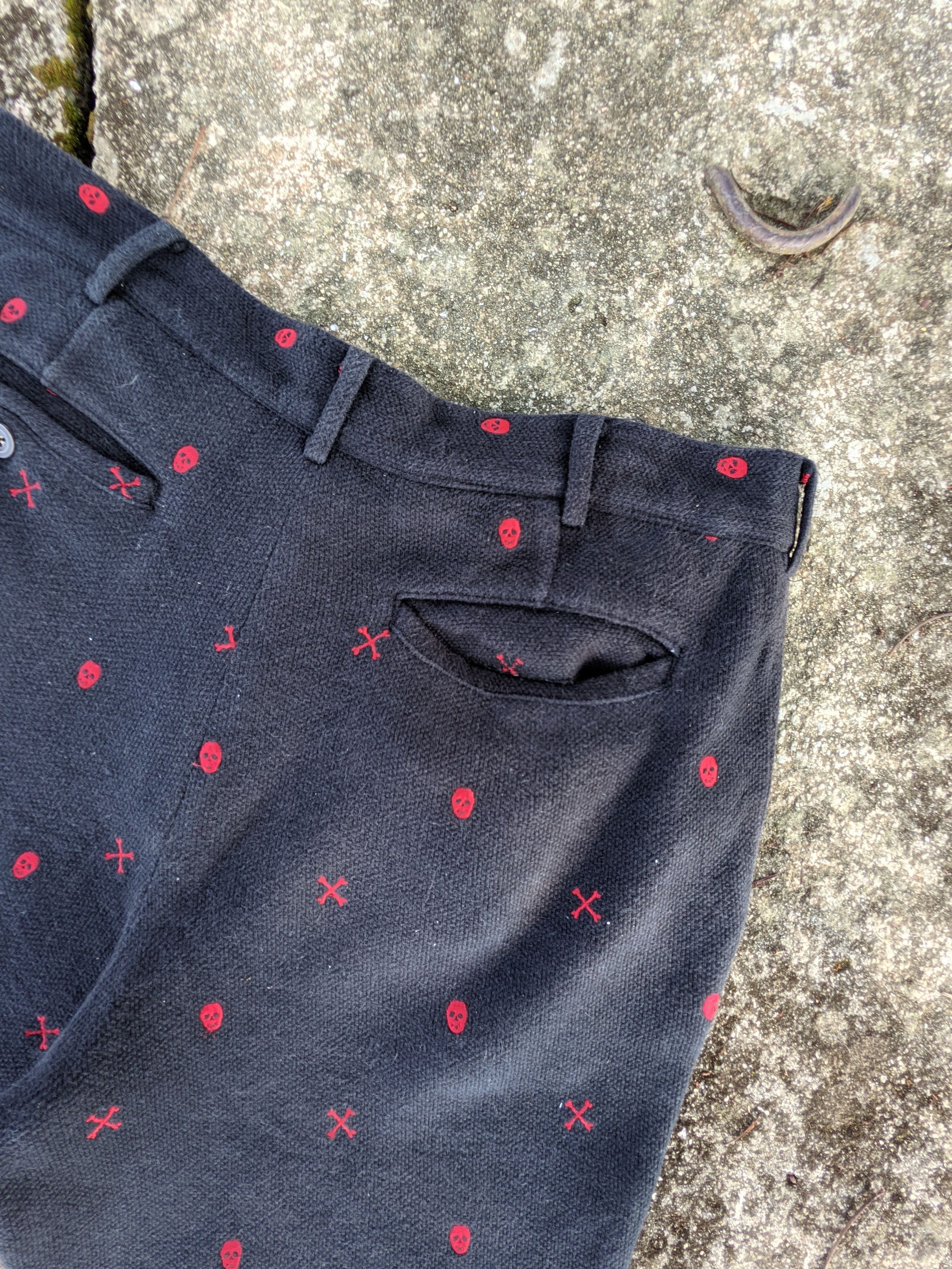 PPFM ⚡️Steals⚡️ PPFM Woven skulls shorts Size US 32 / EU 48 - 6 Thumbnail