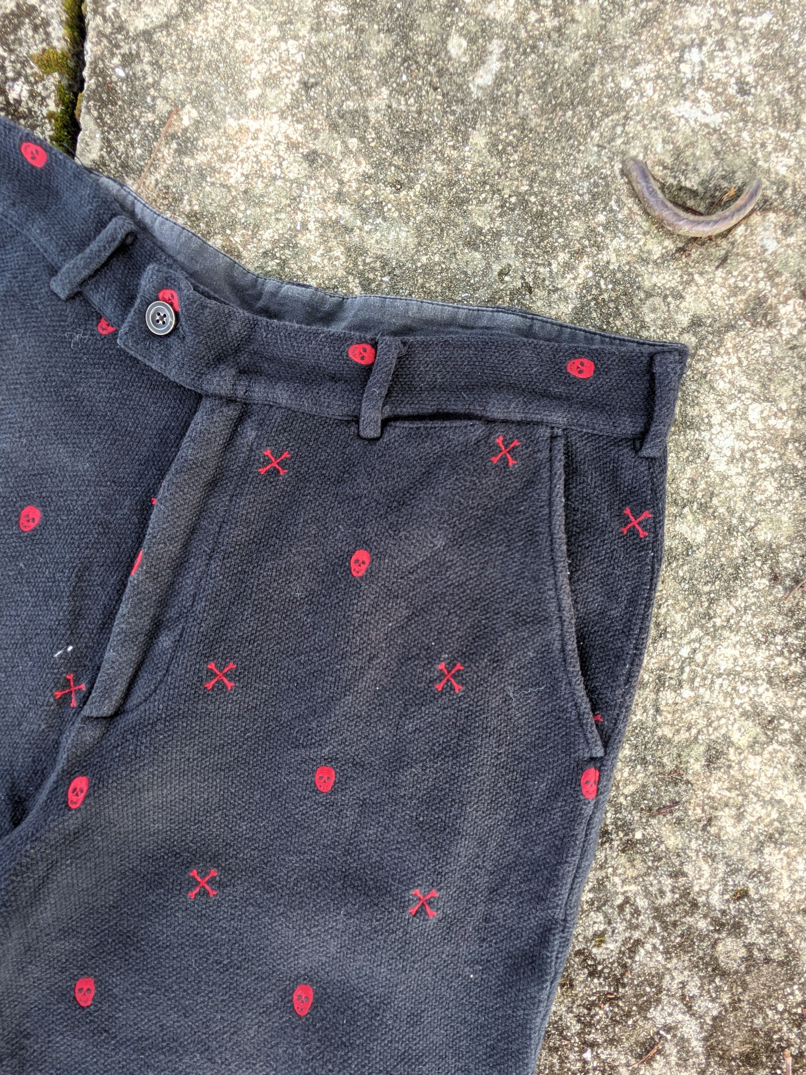 PPFM ⚡️Steals⚡️ PPFM Woven skulls shorts Size US 32 / EU 48 - 3 Thumbnail