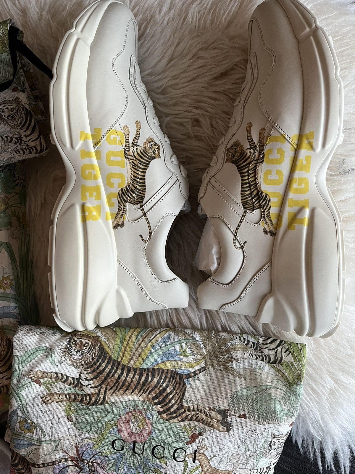 Gucci Rare New Super Runway Rhyton Gucci Tiger Leather Sneaker Size US 12.5 / EU 45-46 - 12 Thumbnail