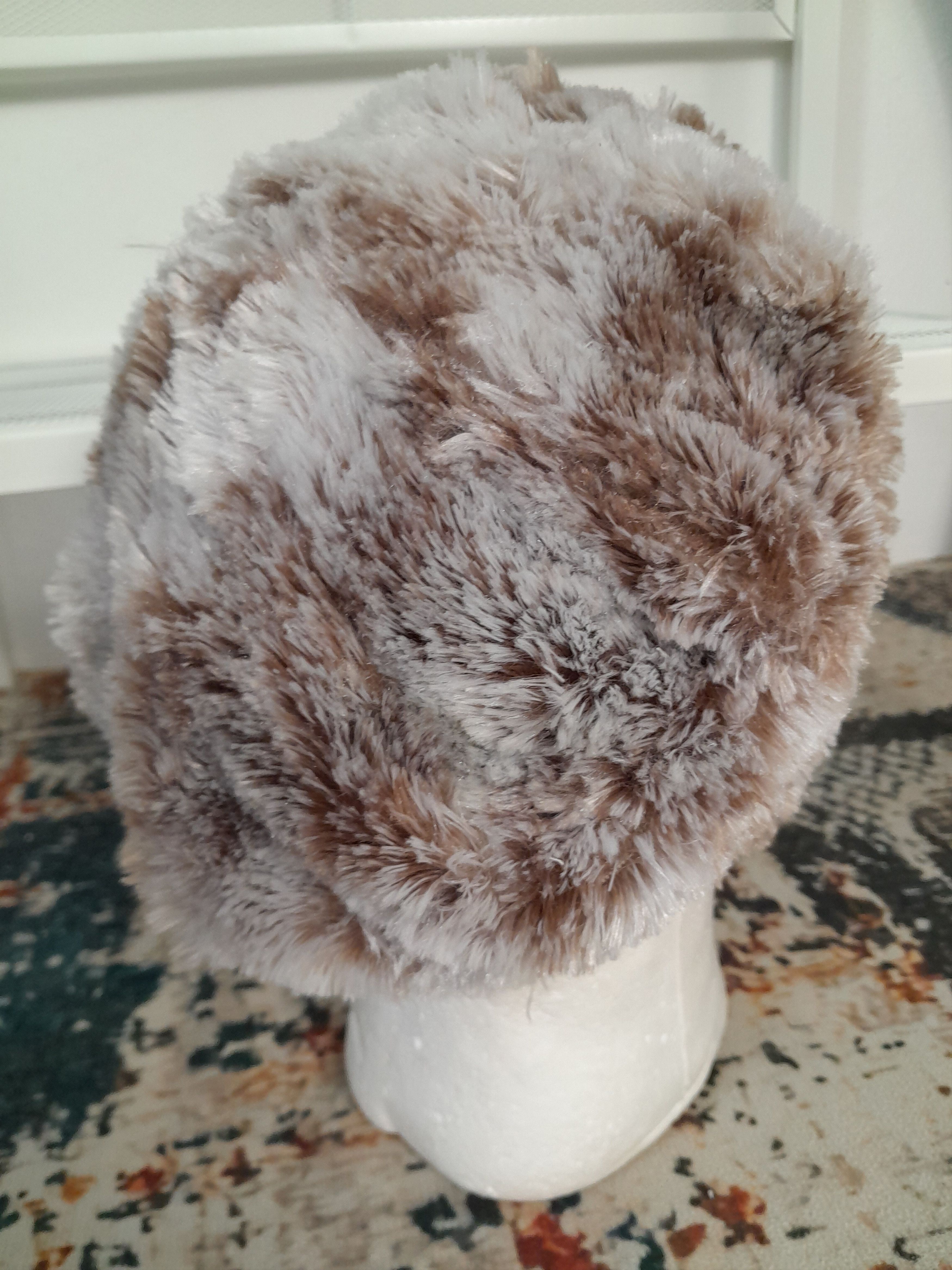 Japanese Brand Mint Fox Fur Silver Rusian Snow Hat Cap Style Size ONE SIZE - 3 Thumbnail