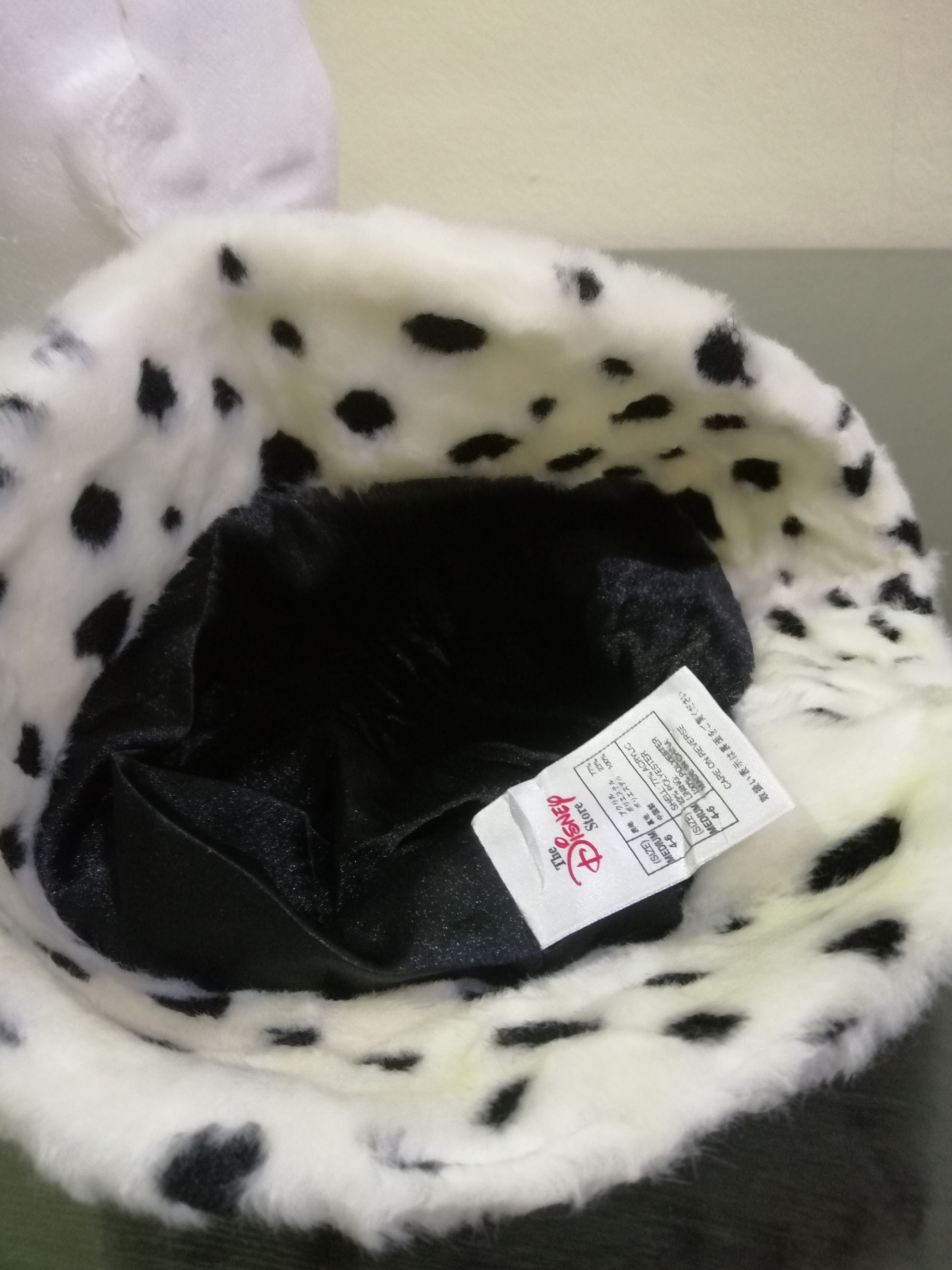 Disney Dalmatian white coat marked with black Fleece Hat Size ONE SIZE - 5 Thumbnail
