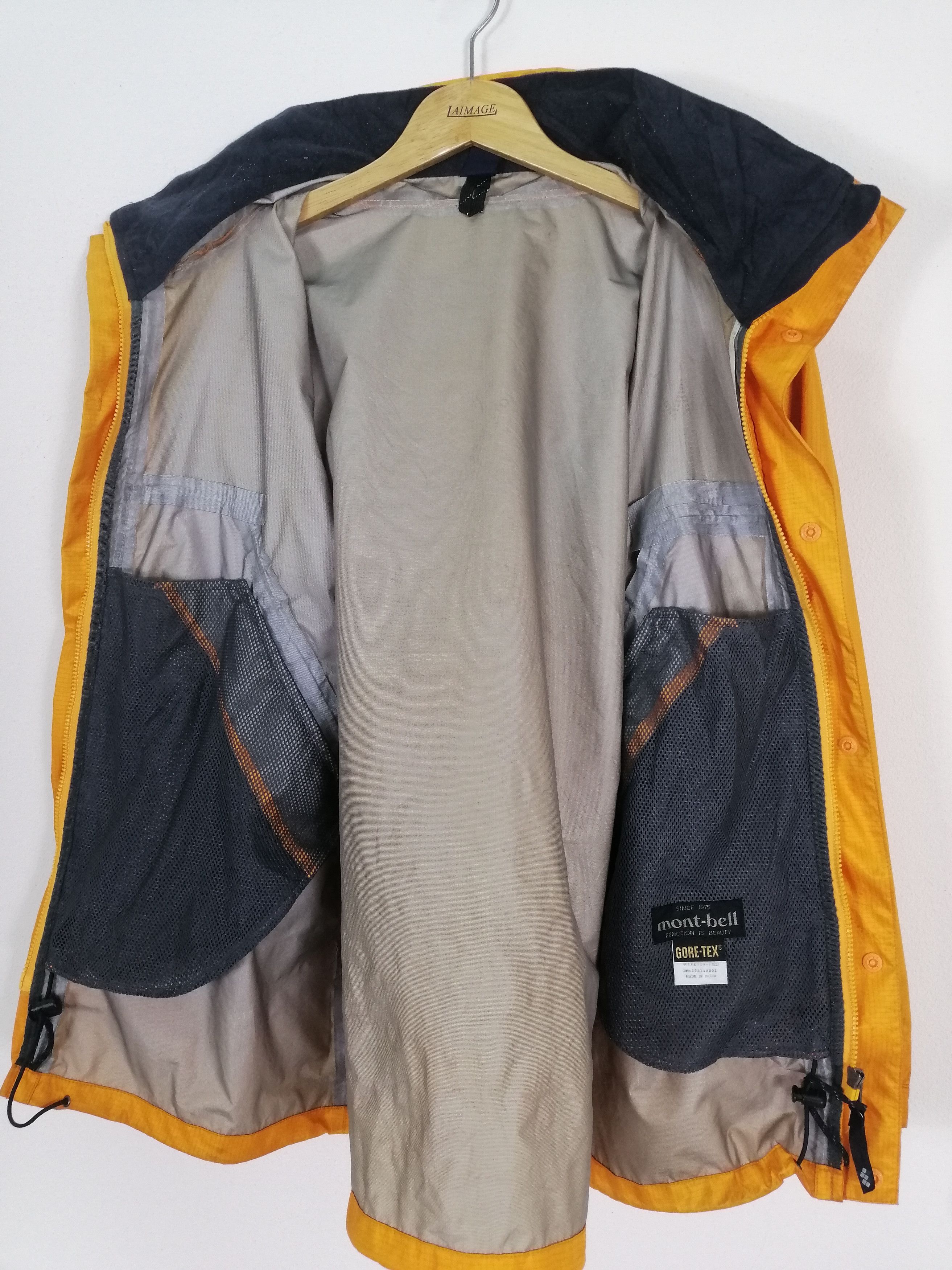 Goretex × Montbell Monbell Goretex Orange Light Zipper Jacket Size US M / EU 48-50 / 2 - 8 Thumbnail