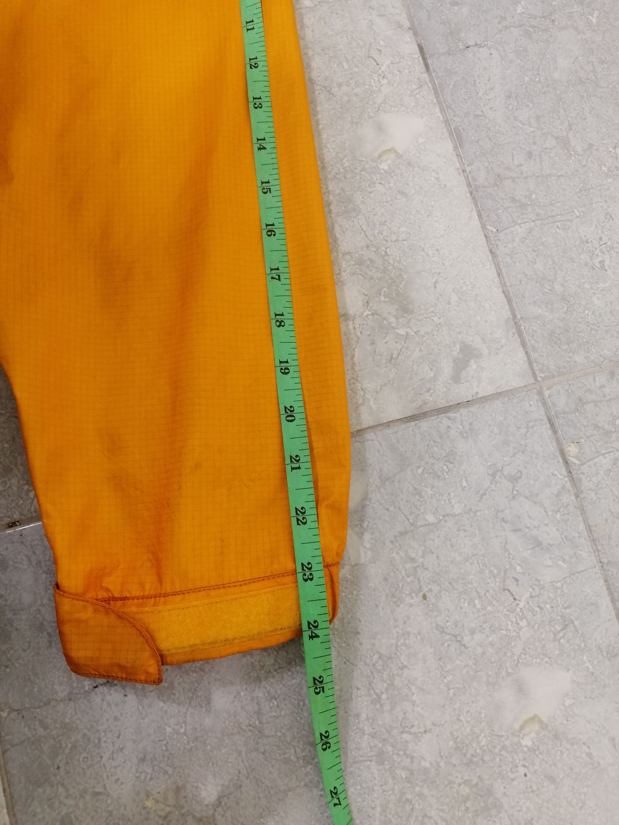 Goretex × Montbell Monbell Goretex Orange Light Zipper Jacket Size US M / EU 48-50 / 2 - 12 Thumbnail