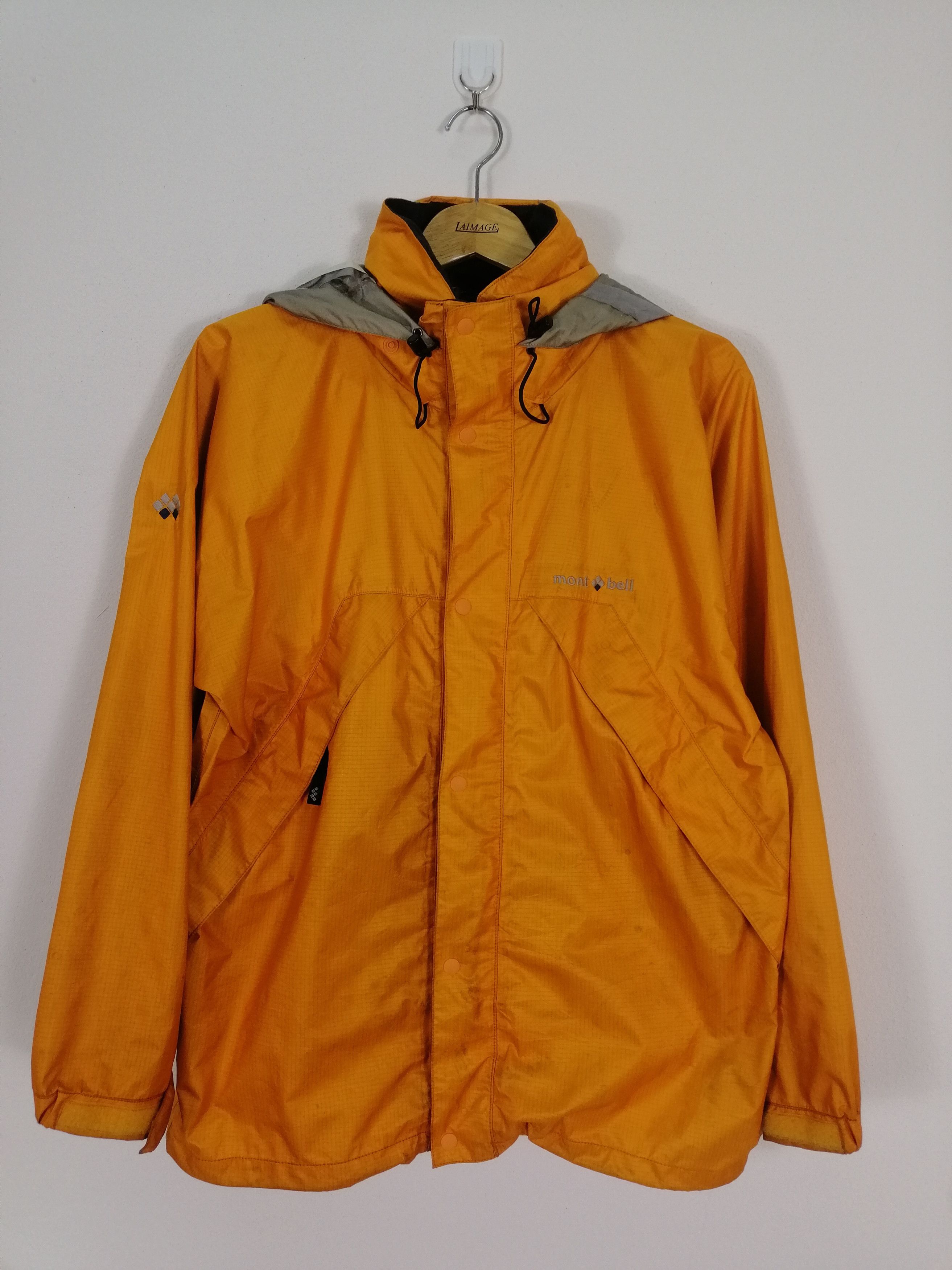 Goretex × Montbell Monbell Goretex Orange Light Zipper Jacket Size US M / EU 48-50 / 2 - 1 Thumbnail